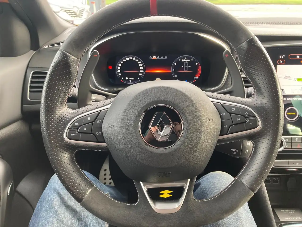 Renault Megane Mégane RS Ultime 300 EDC 10