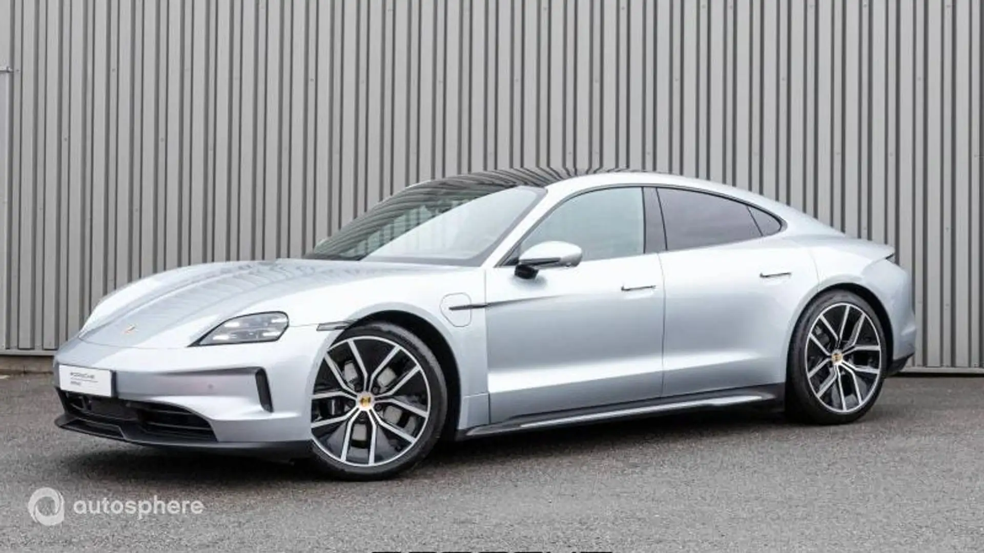 Porsche Taycan 598ch 4S avec batterie performance plus - 1