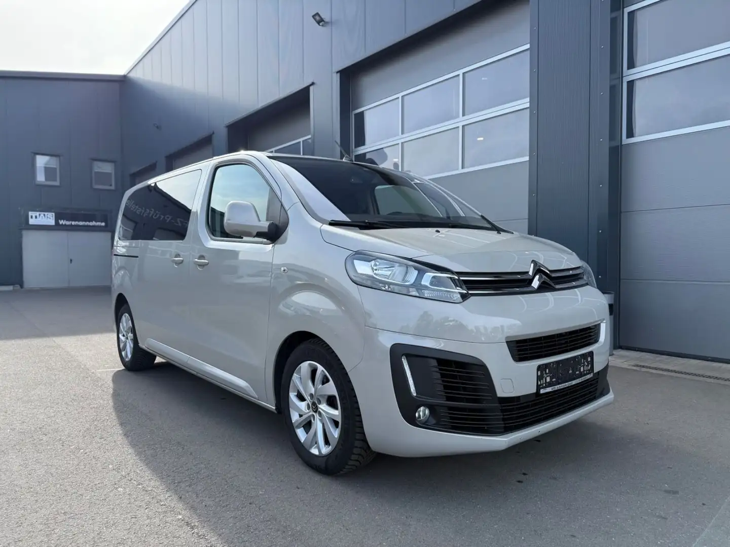 Citroen Spacetourer Feel M 2.0,Standheizung,DAB,8Sitze Szürke - 1