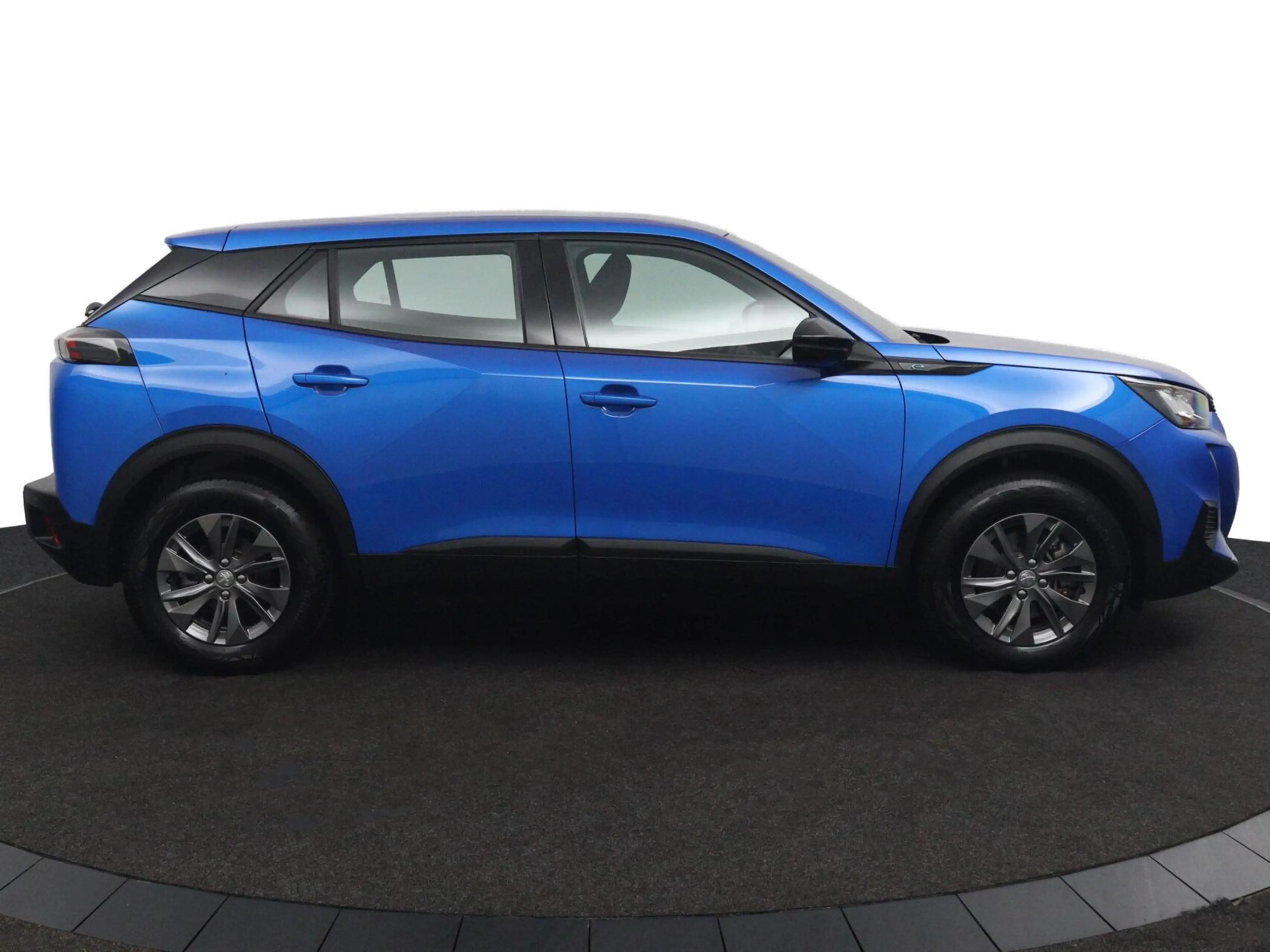 Peugeot e-2008 EV Active Pack 50 kWh | Stoelverwarming | — photo 15