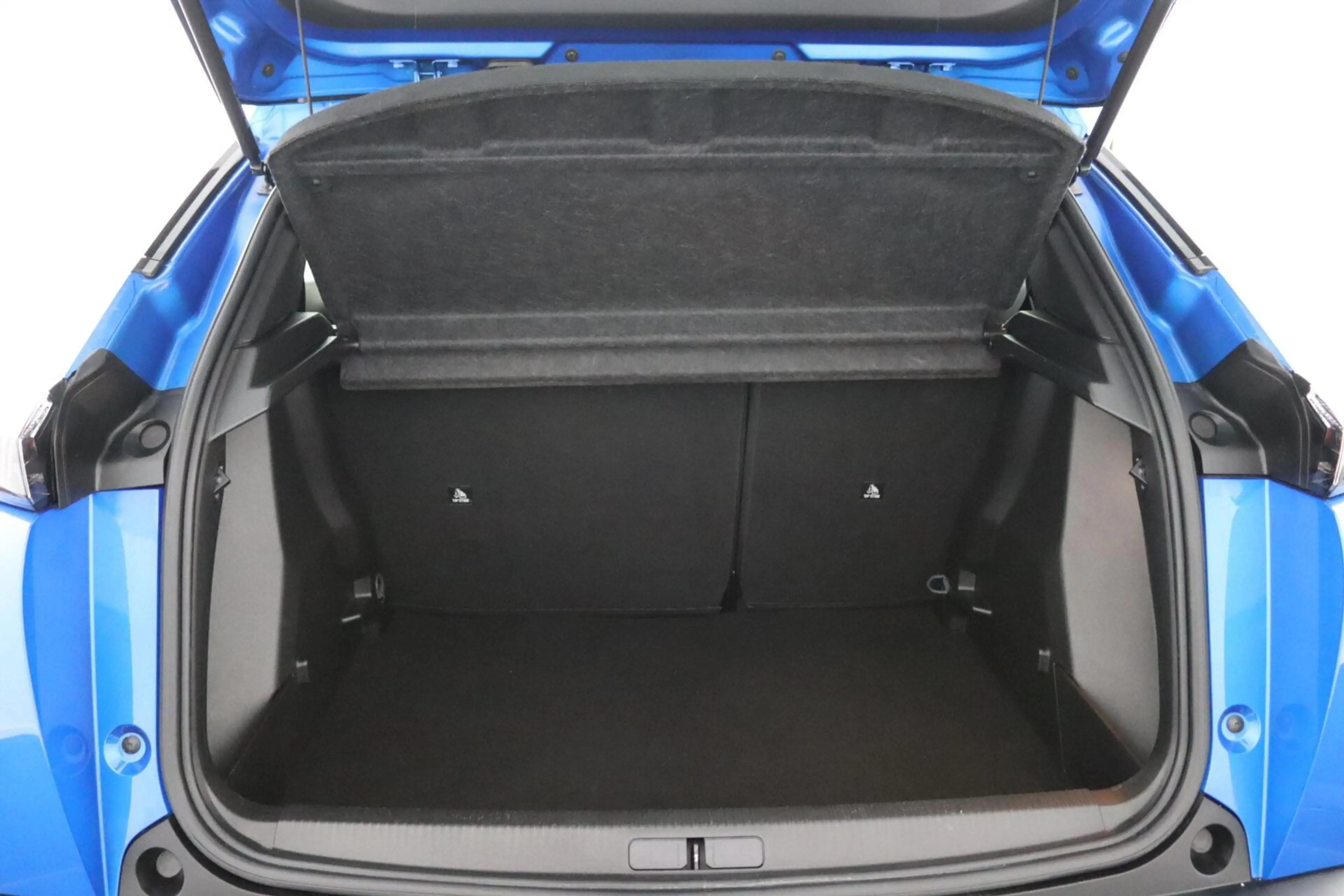 Peugeot e-2008 EV Active Pack 50 kWh | Stoelverwarming | — photo 38