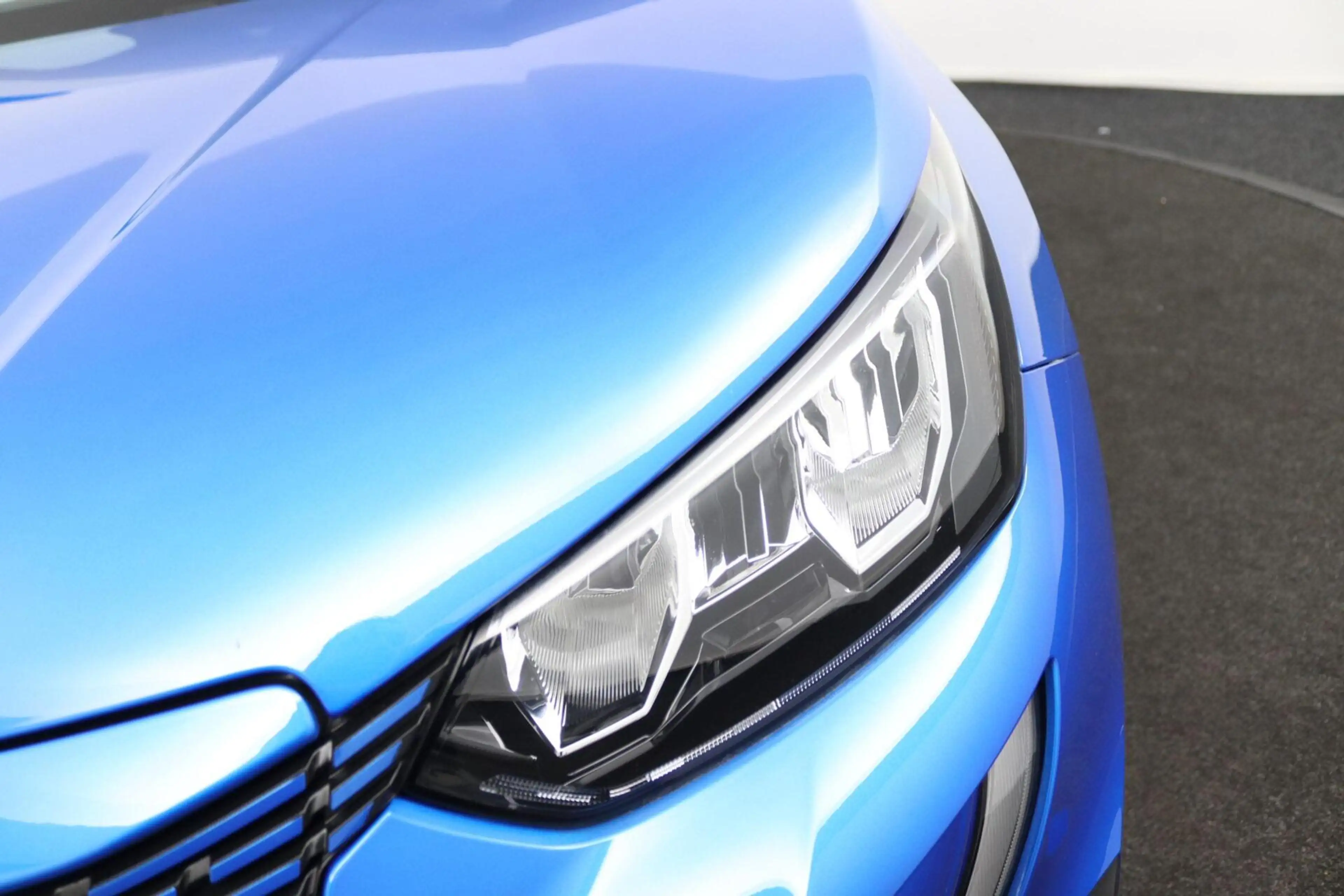 Peugeot e-2008 EV Active Pack 50 kWh | Stoelverwarming | — photo 31