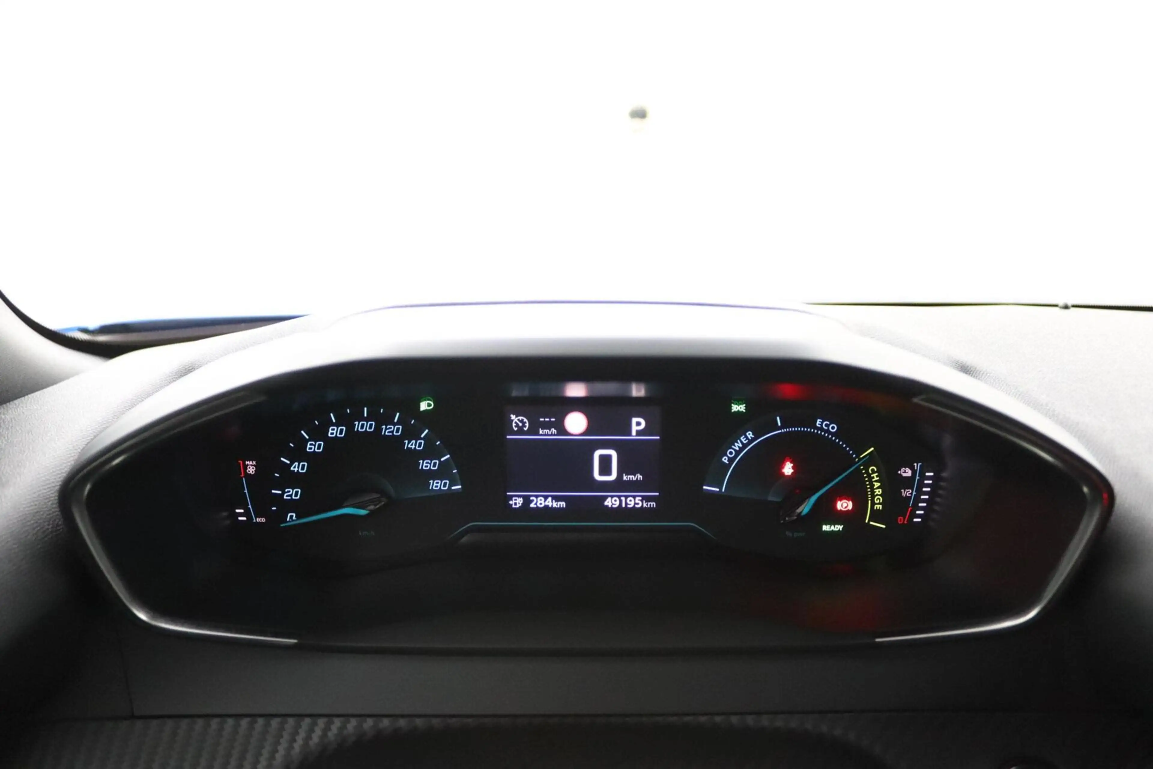 Peugeot e-2008 EV Active Pack 50 kWh | Stoelverwarming | — photo 7
