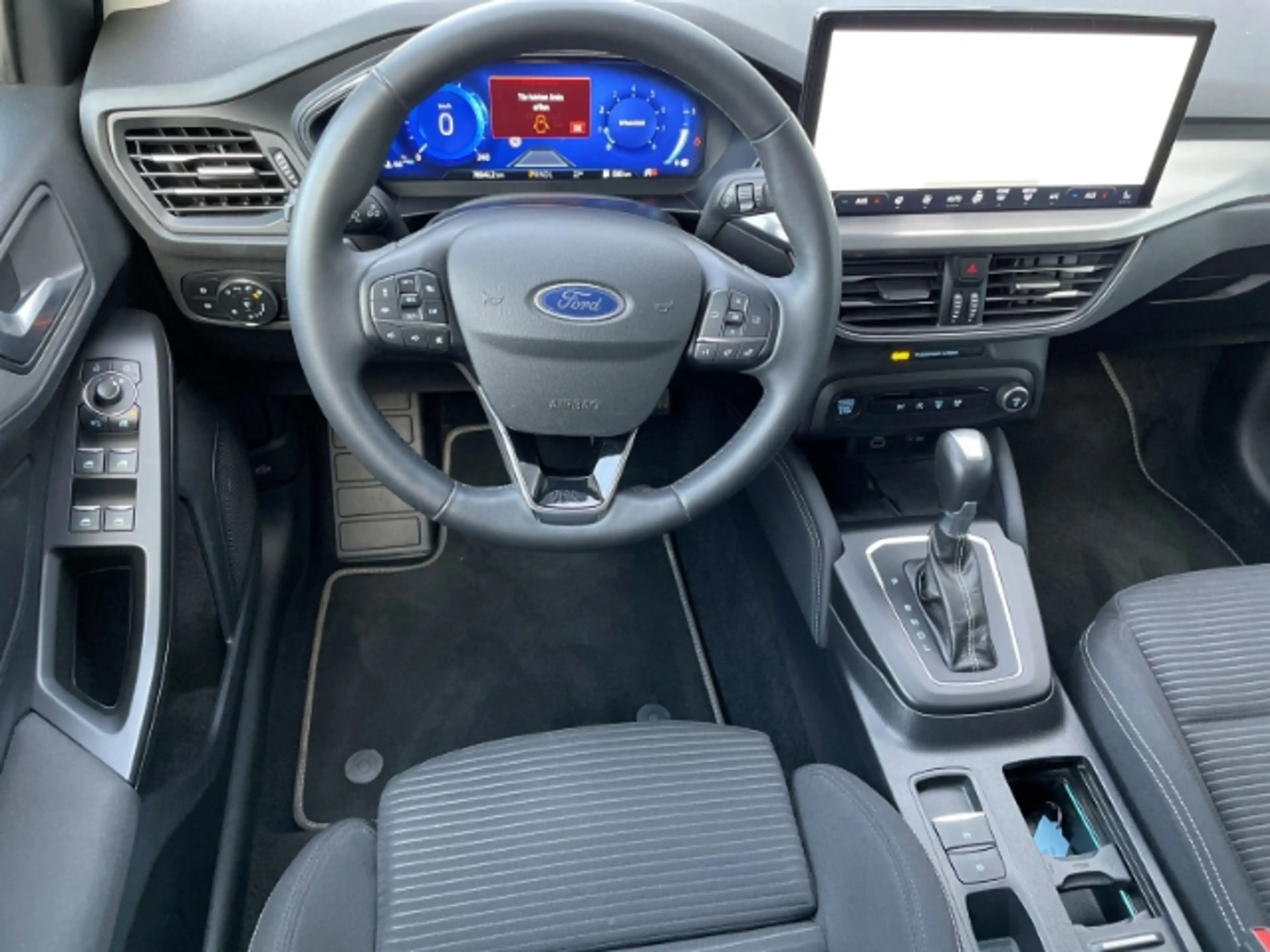 Ford Focus 1.0 EcoBoost Mild-Hybrid Titanium X Autom. — photo 11