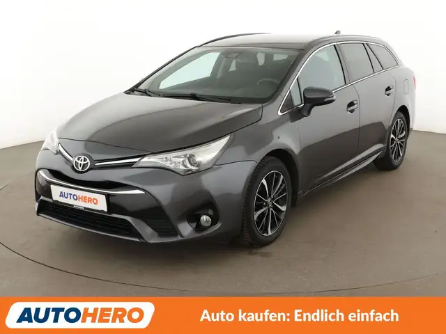 Toyota Avensis 1.8 Executive*NAVI*TEMPO*CAM*SHZ*