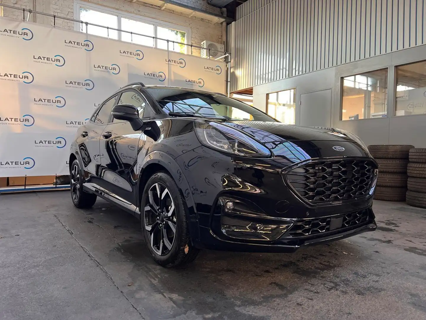 Ford Puma ST-Line X 1.0i EcoBoost mHEV 125ps / 92kW M6 - 2