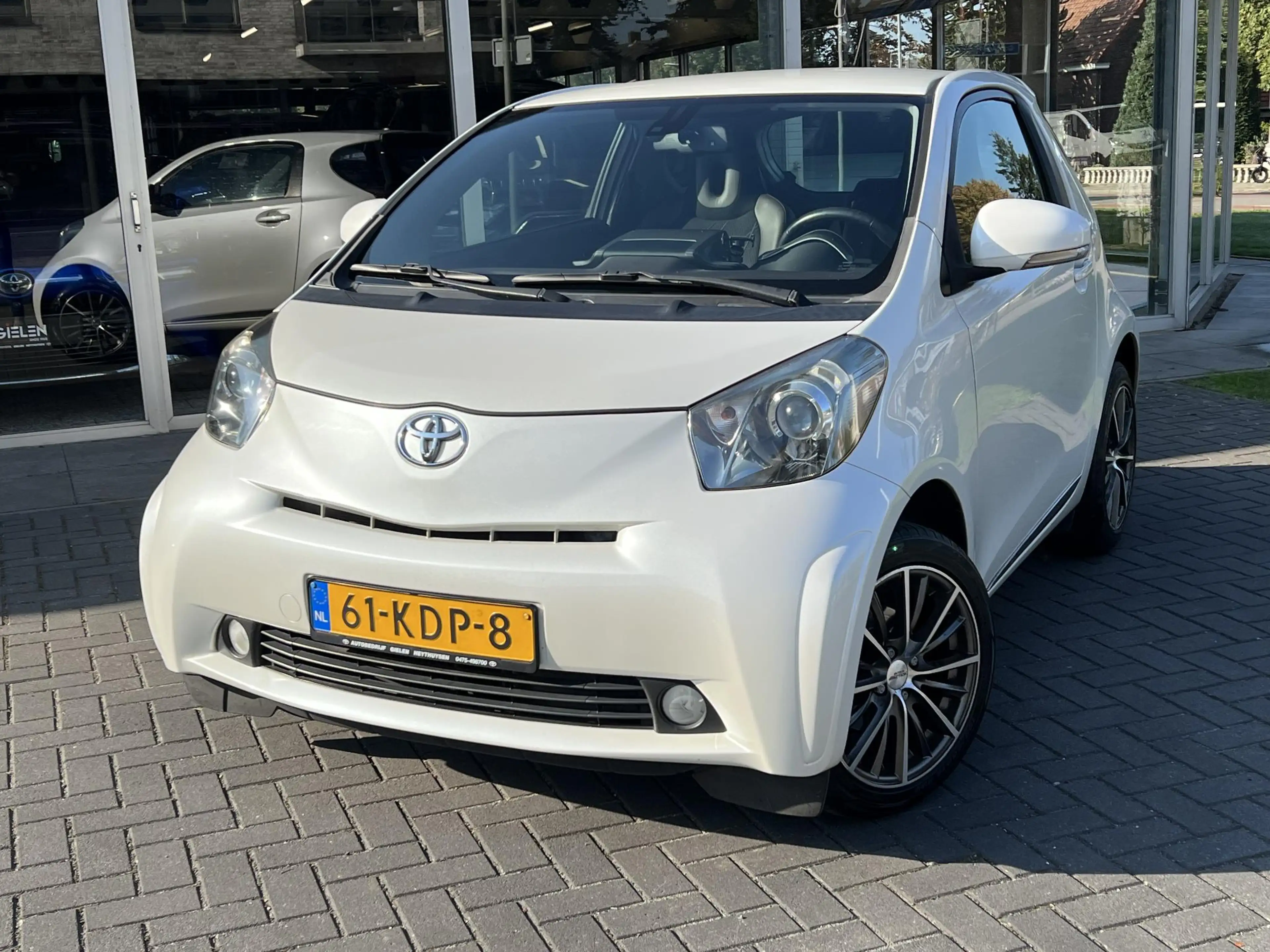 Toyota iQ 1.0 VVTi Aspiration Plus | Stoelverwarming, Half l — photo 25