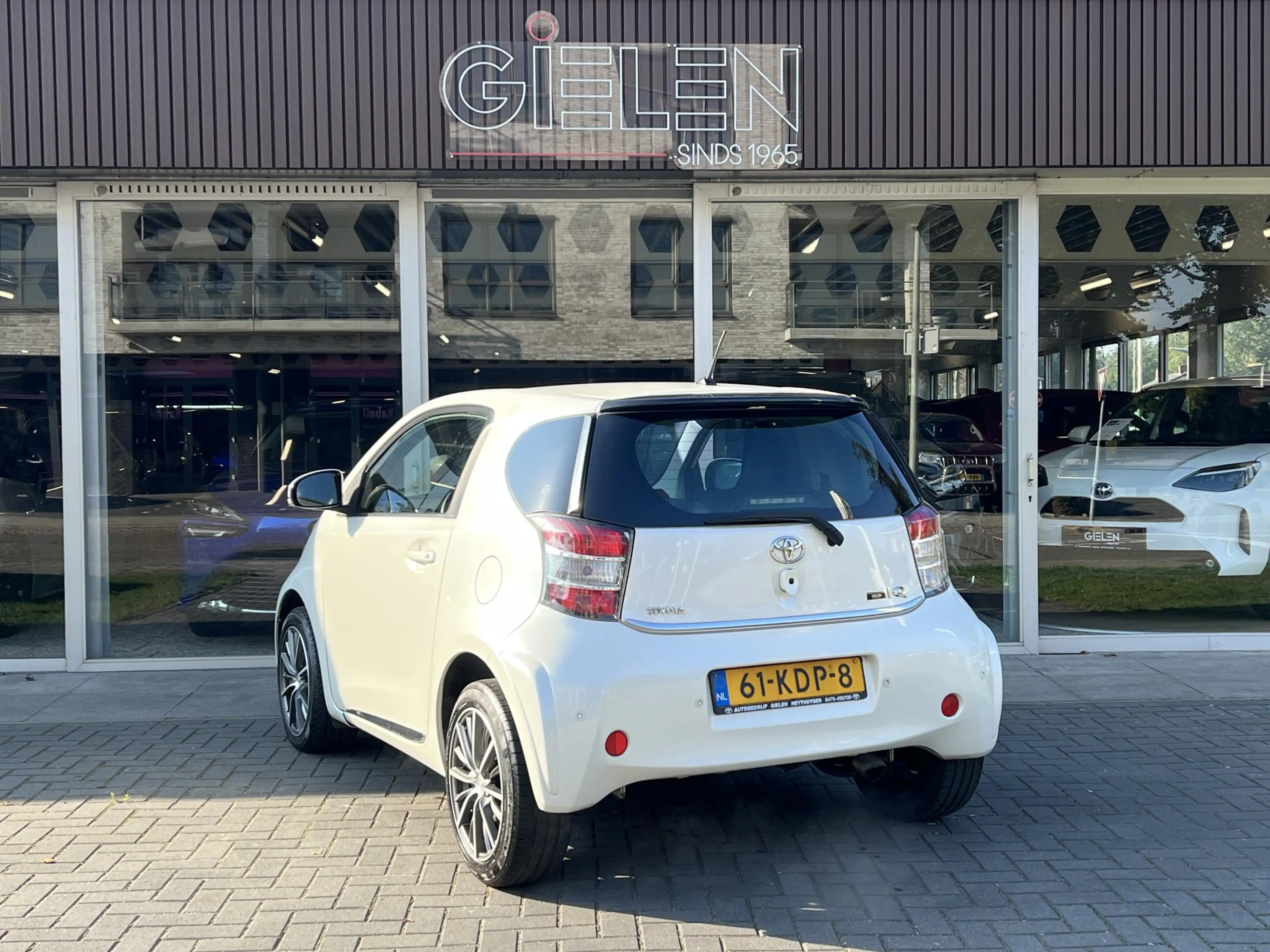 Toyota iQ 1.0 VVTi Aspiration Plus | Stoelverwarming, Half l — photo 26