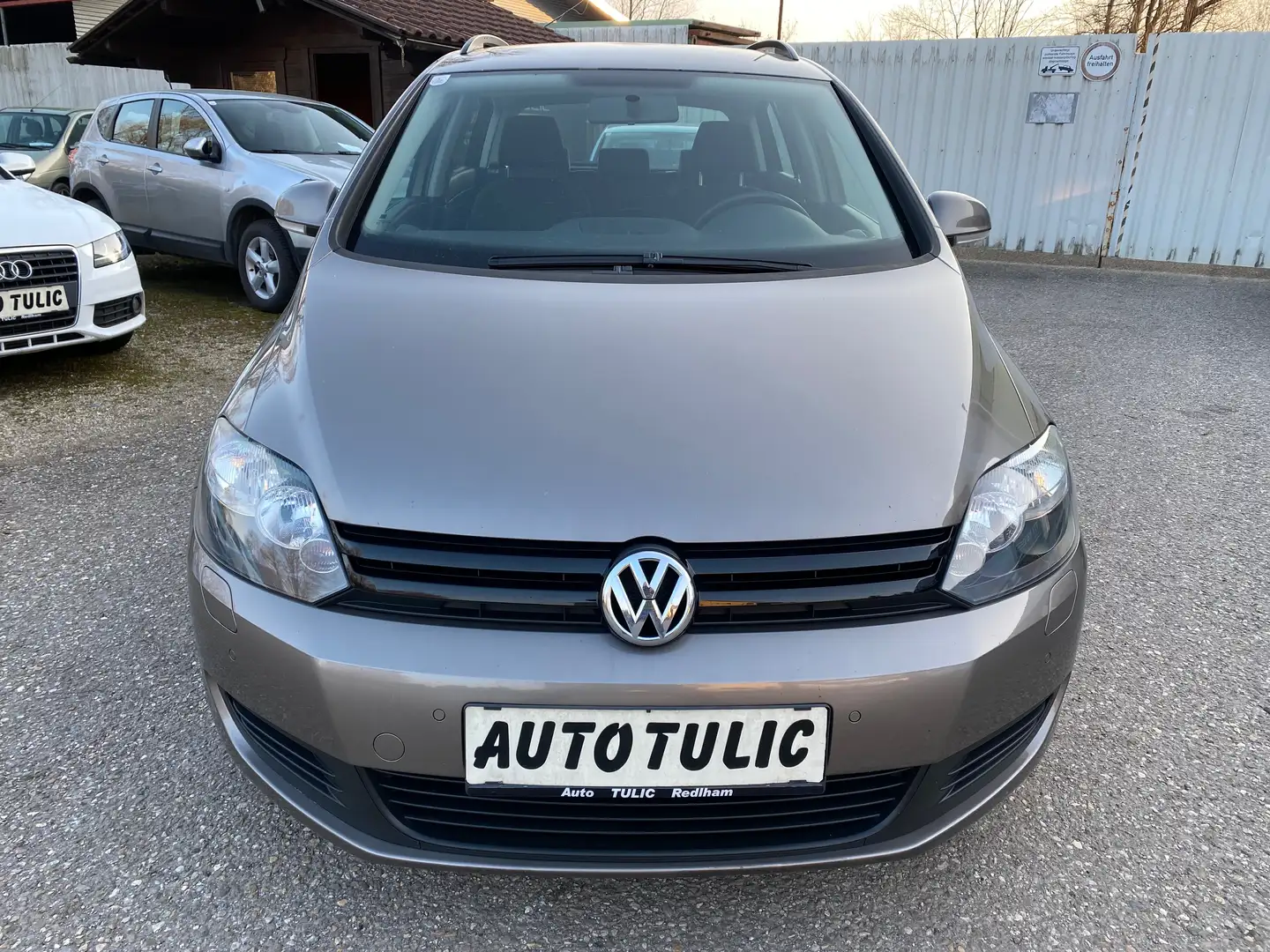 Volkswagen Golf Plus Golf Plus1.6 TDITrendline**1Besitz**NAVI**SHZ** Braun - 1