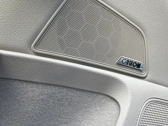 Skoda Superb view 13