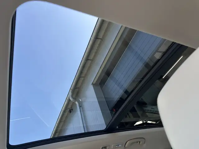 Skoda Superb view 14