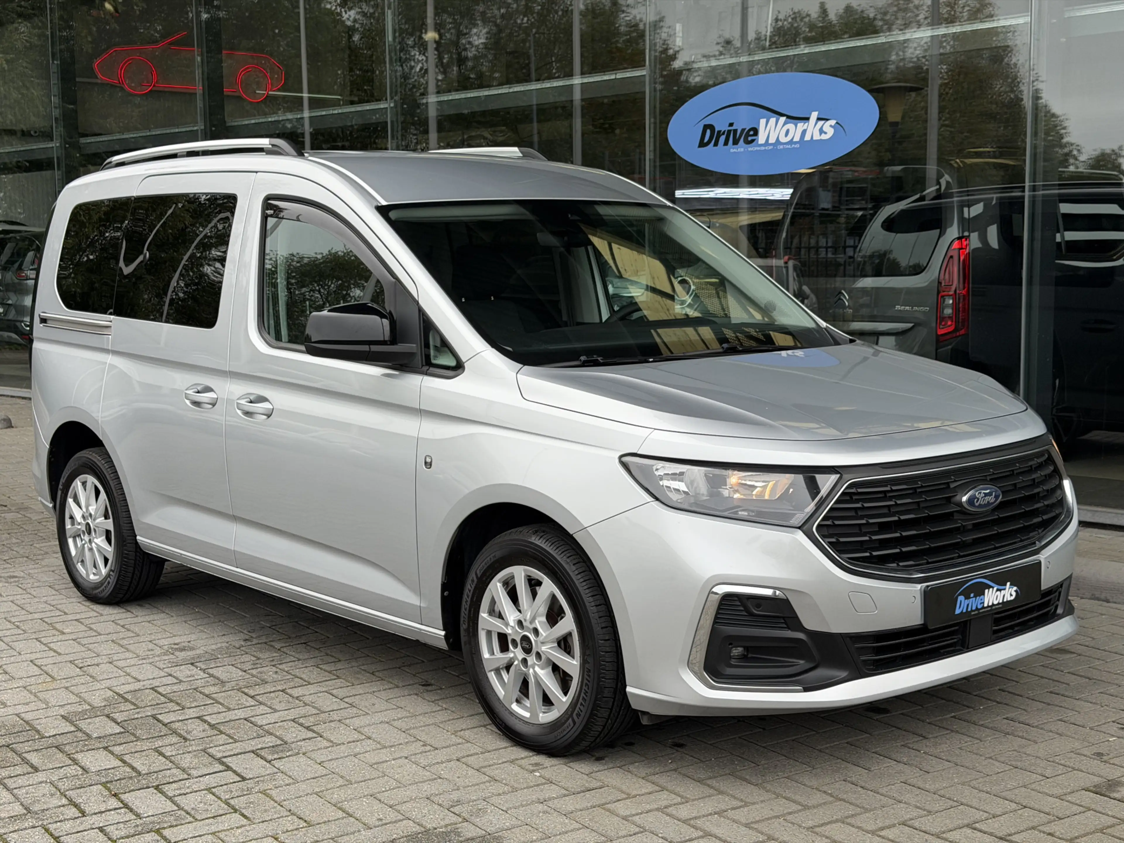 Ford Tourneo Connect | 1.5 TSI 7p | Adaptive CC | Winter-pakket | Carpl — photo 4