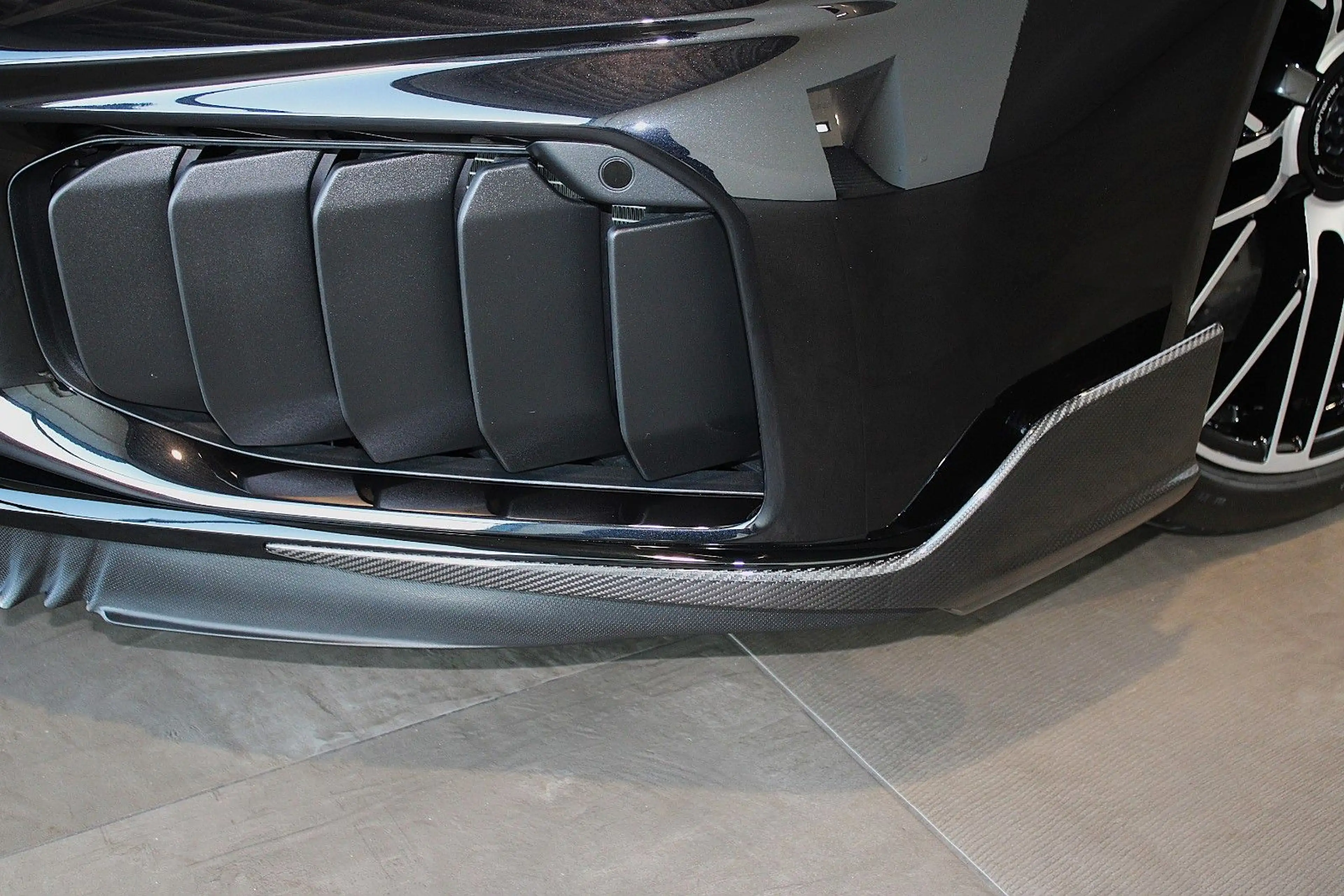 Porsche 911 TURBO S NEW EXKLUSIV SPORT-DESIGN CARBON — photo 8