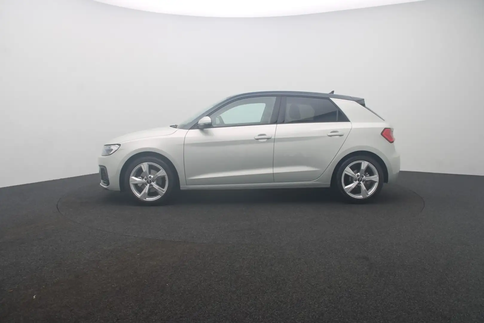 Audi A1 Sportback 35 TFSI . Virt.Cockpit LED ACC Silber - 2