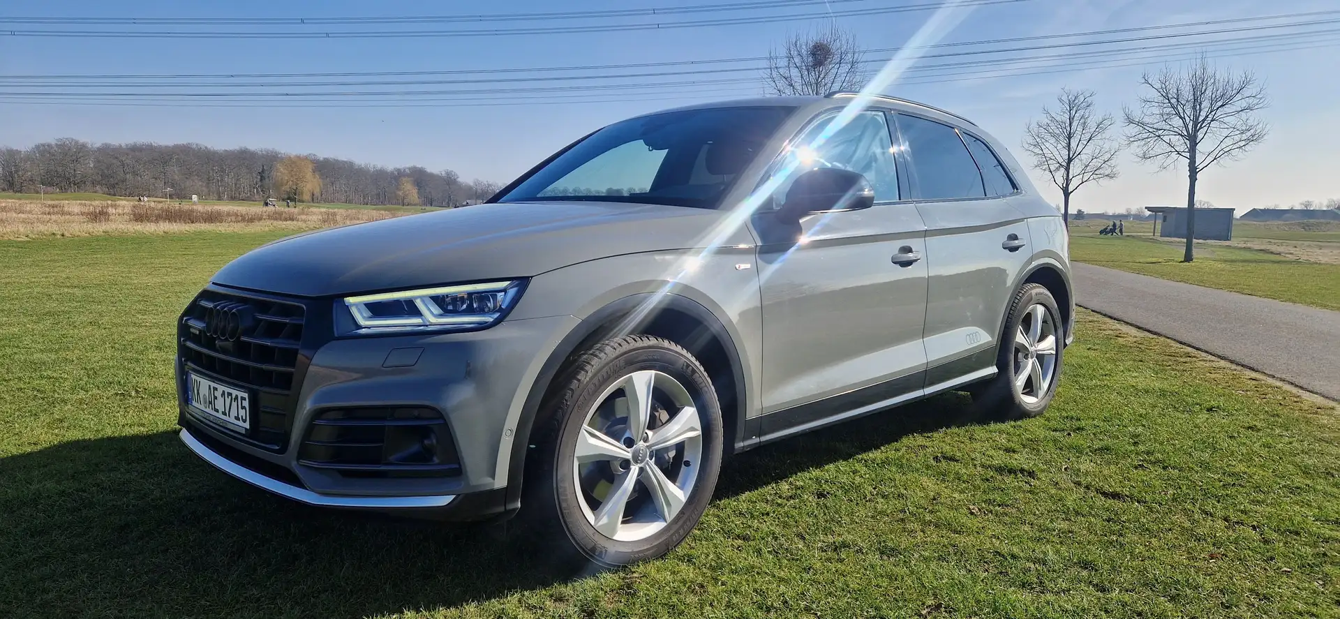 Audi Q5 Q5 Diesel 2.0 TDI quattro S tronic design Grau - 1