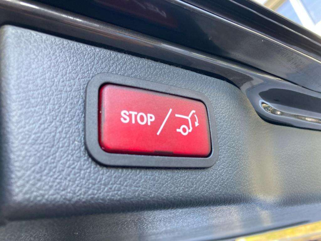 Mercedes-Benz V 220