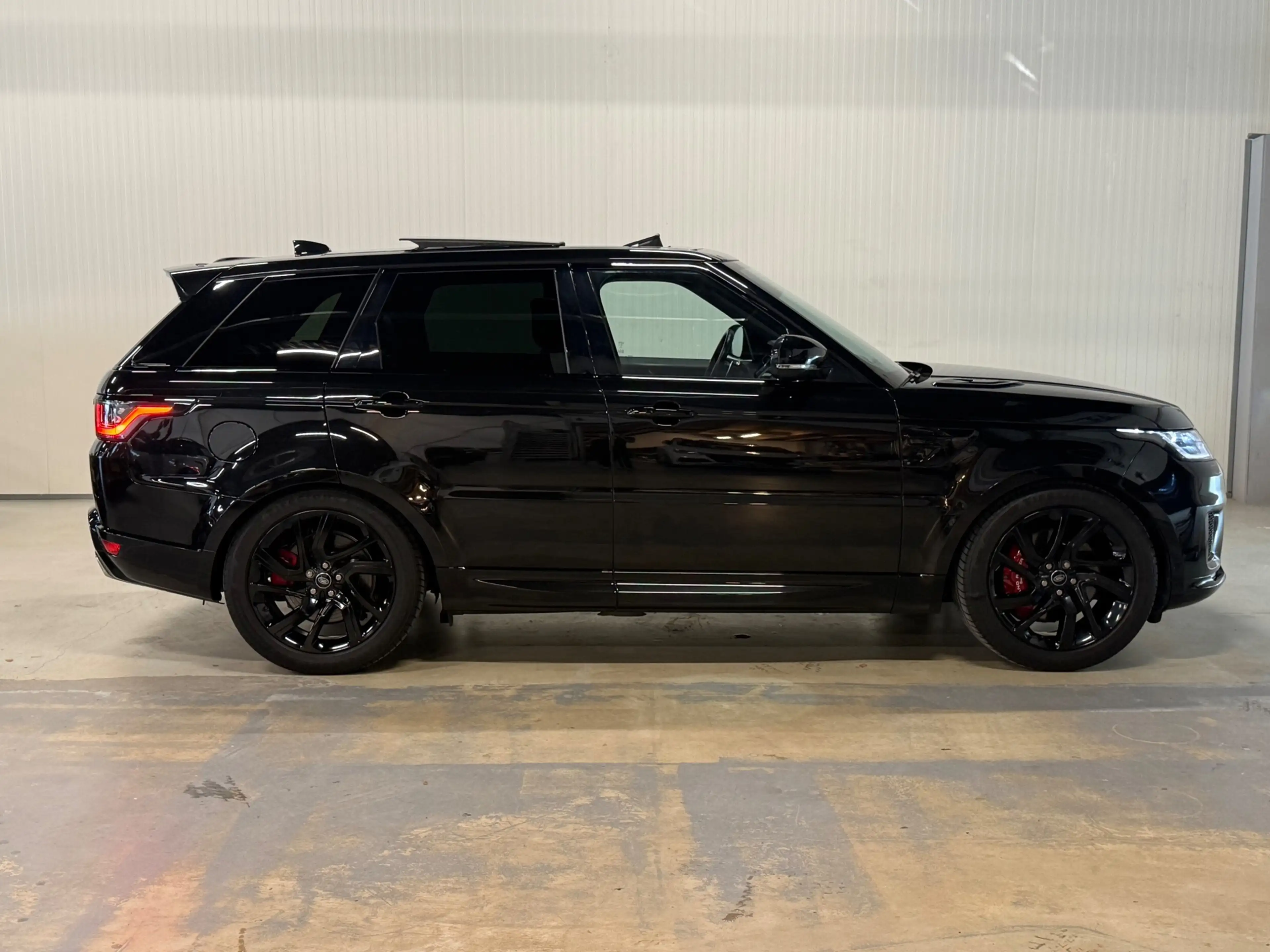 Land Rover Range Rover Sport 2.0 P400e Autobiography Dynamic | PANO | CARBON | — photo 6