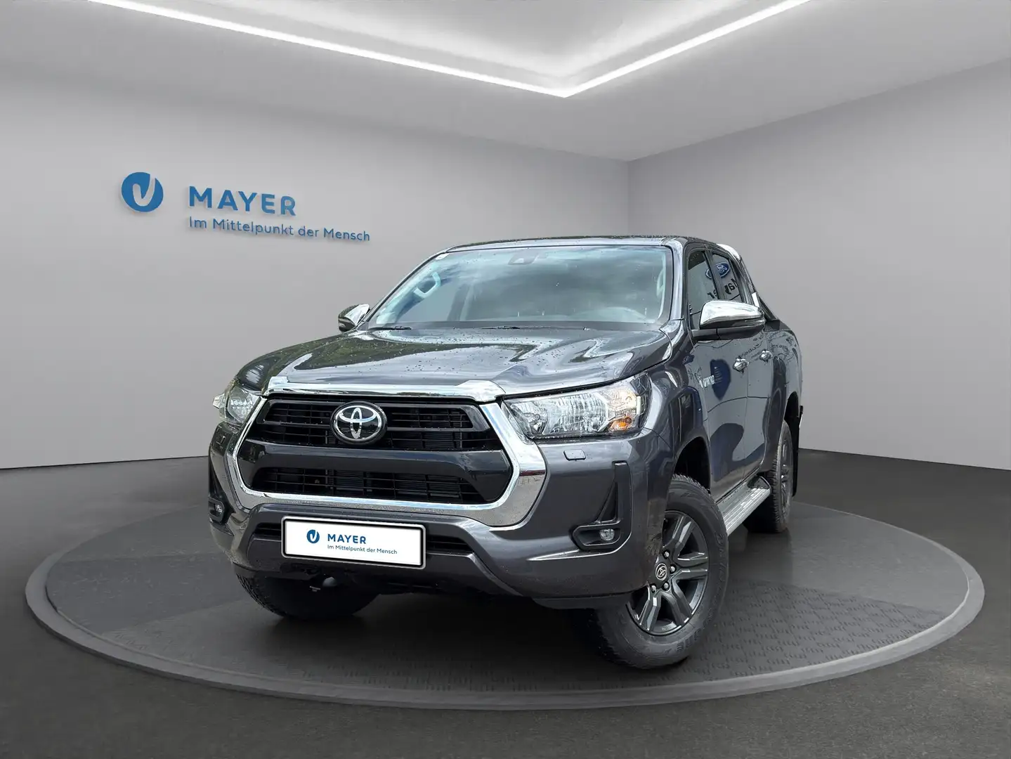 Toyota Hilux DK Active 4WD 2,4 D-4D Aut. *ROLLO*STYLEBAR* Gris - 1