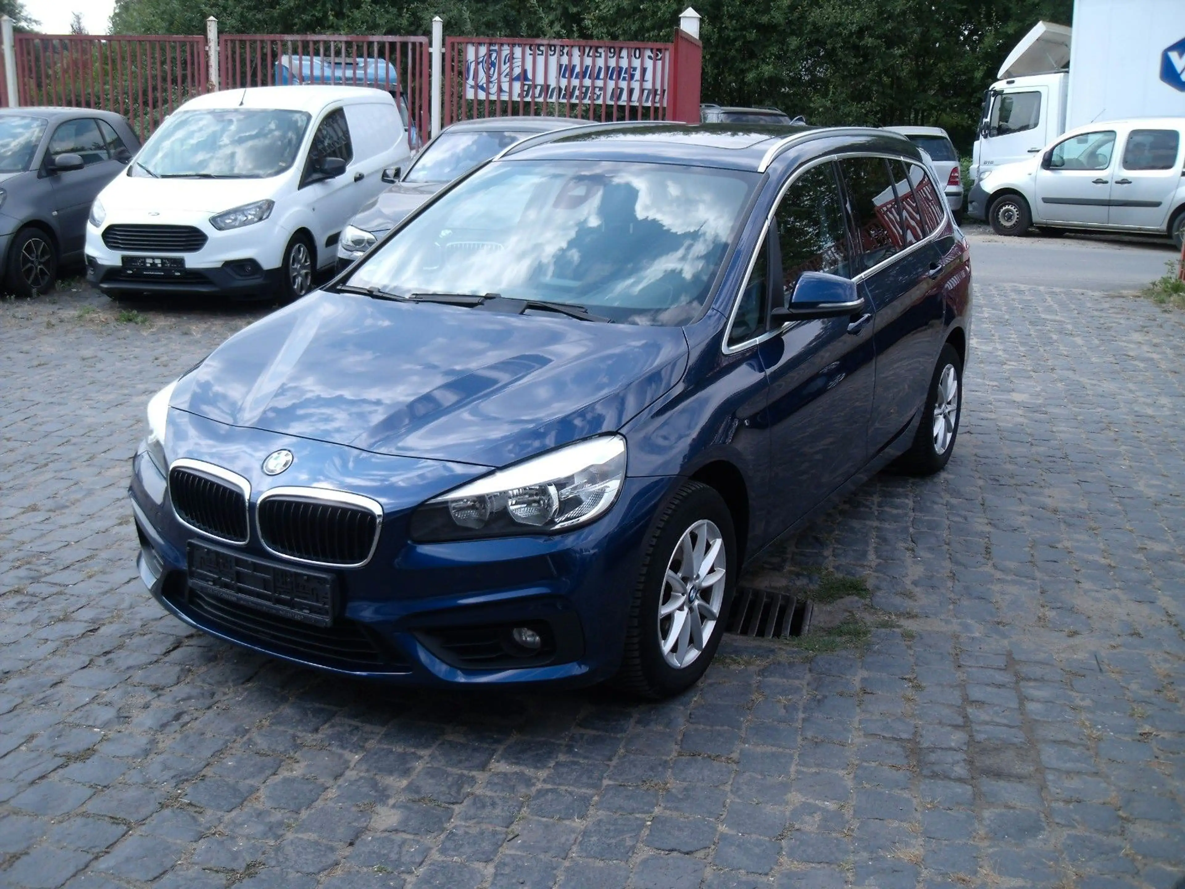 BMW 216 Gran Tourer 216 d Advantage — photo 5