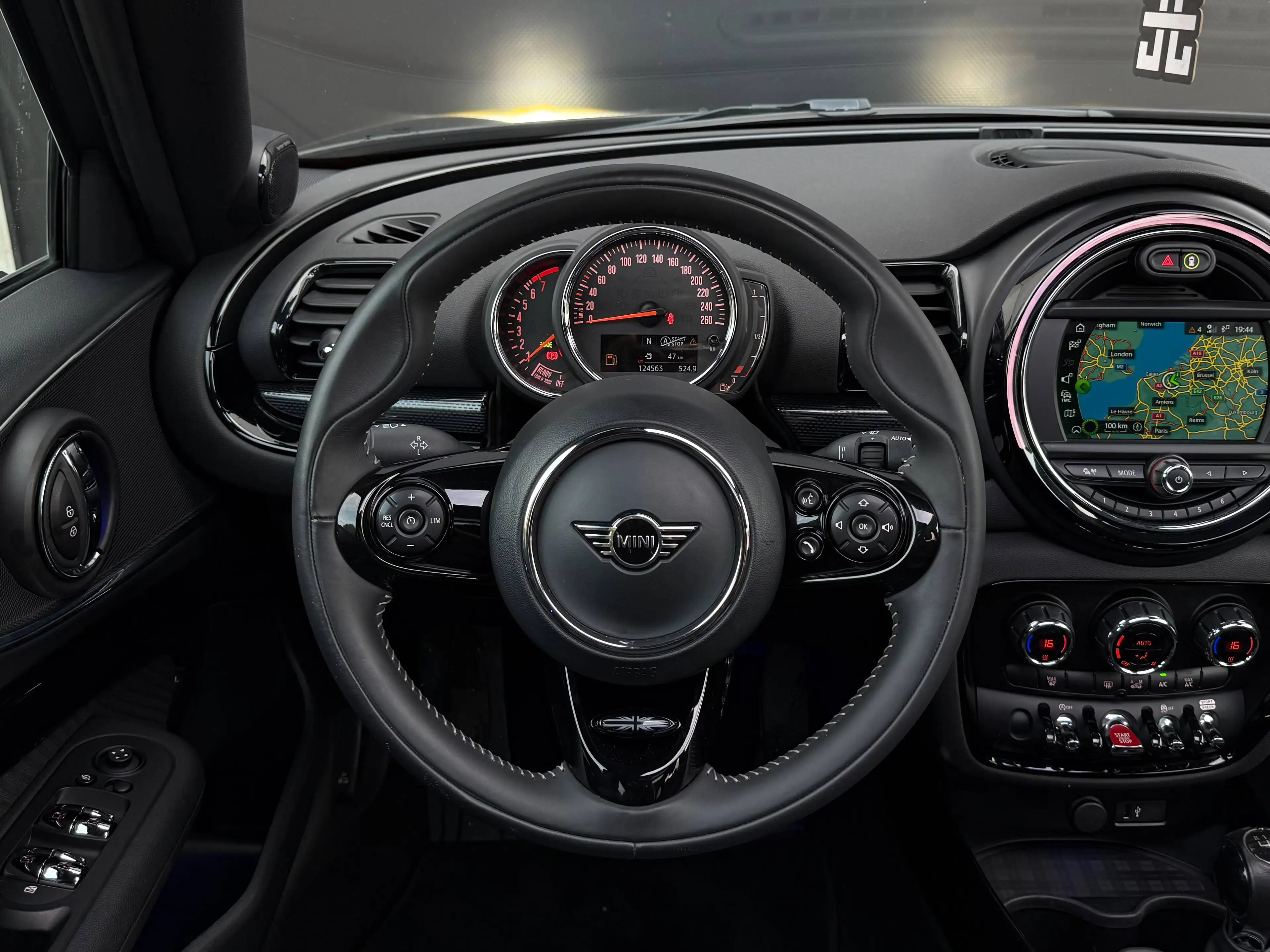 MINI Cooper Clubman MINI Clubman | PANO | HARMAN KARDON | CAMERA | KEYLESS | LED — photo 14