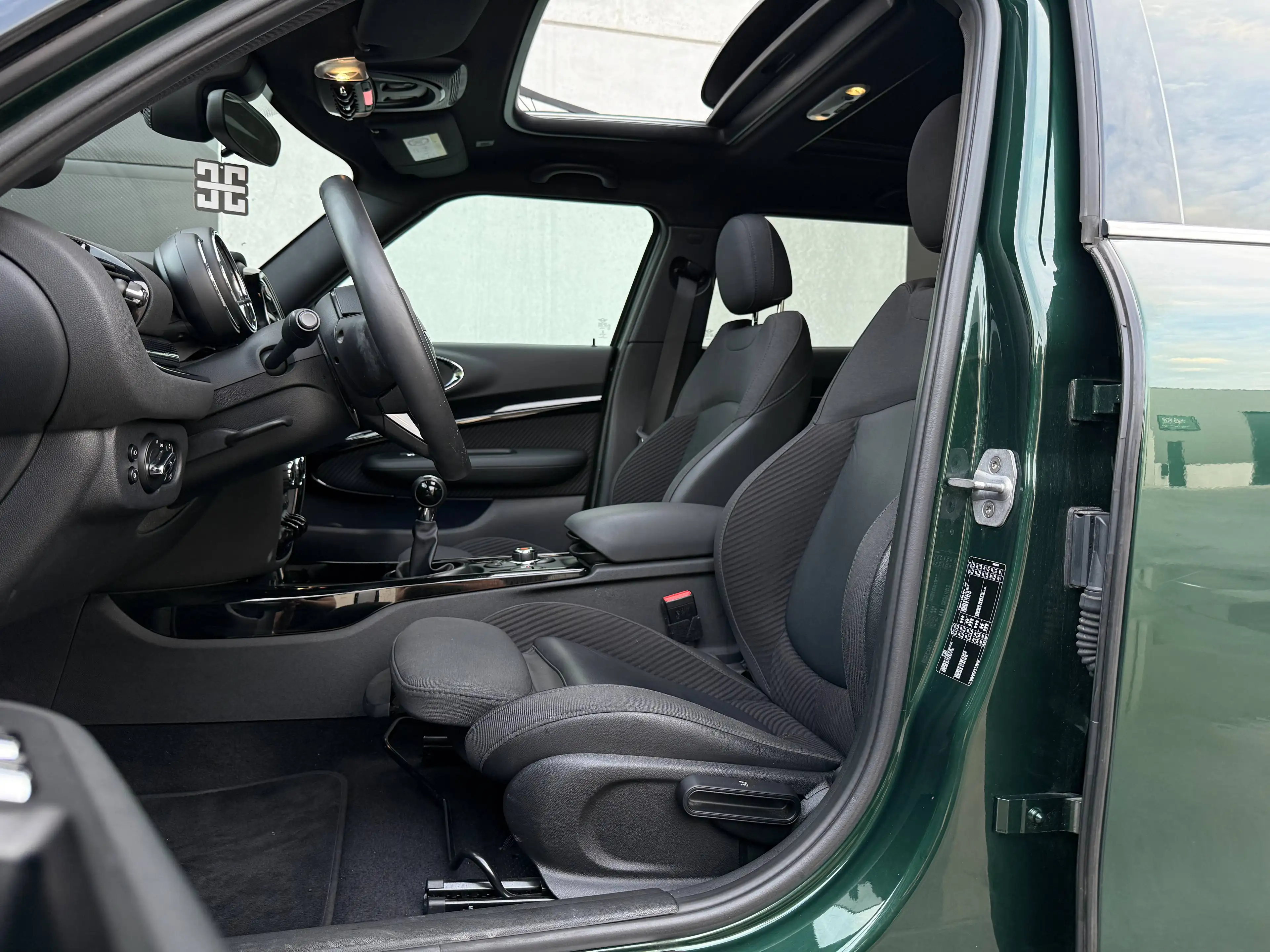 MINI Cooper Clubman MINI Clubman | PANO | HARMAN KARDON | CAMERA | KEYLESS | LED — photo 8