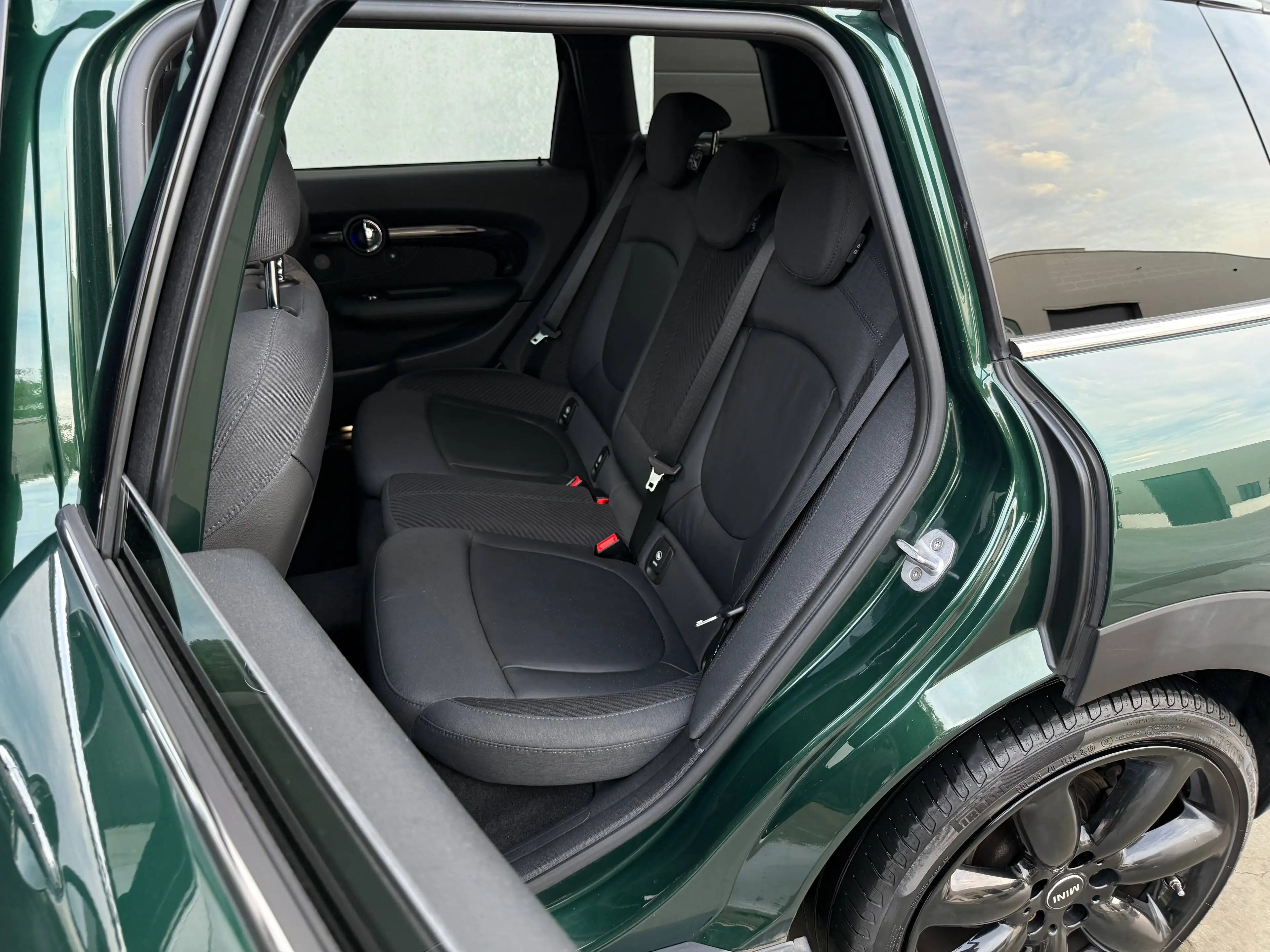 MINI Cooper Clubman MINI Clubman | PANO | HARMAN KARDON | CAMERA | KEYLESS | LED — photo 9
