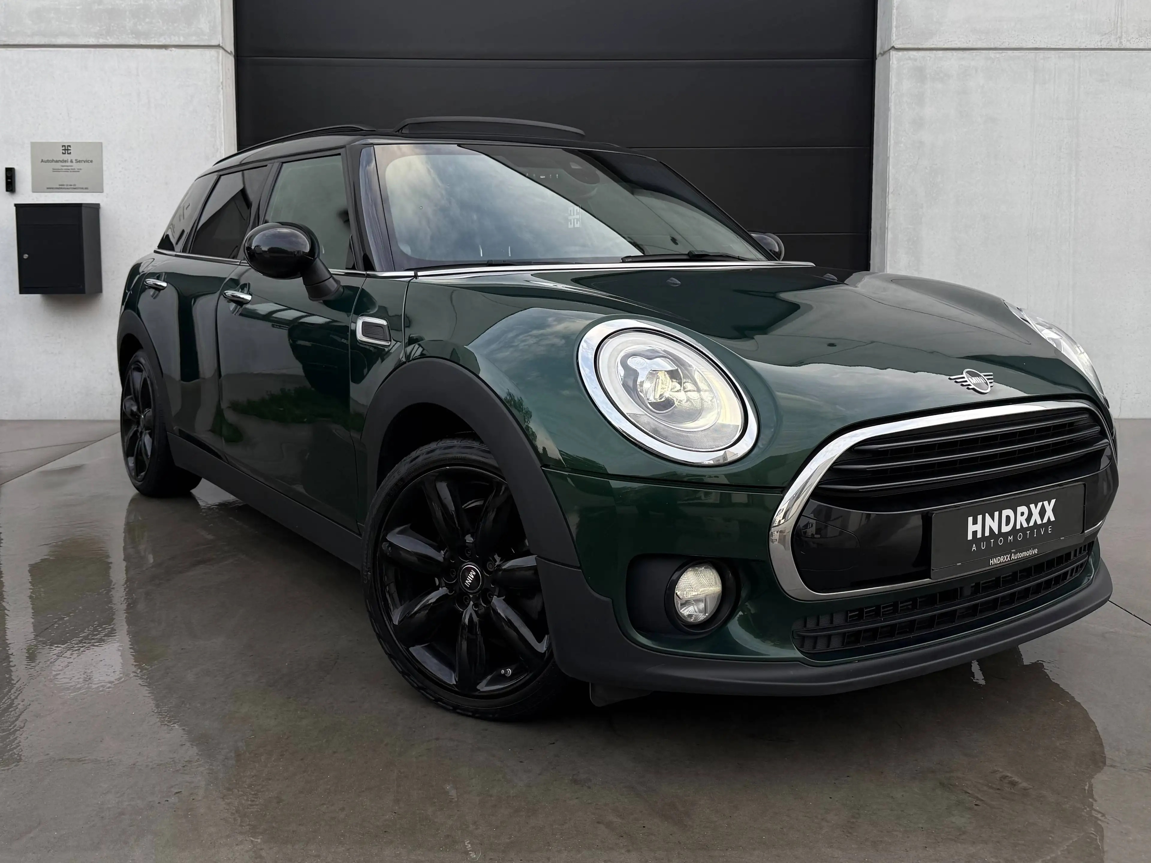 MINI Cooper Clubman MINI Clubman | PANO | HARMAN KARDON | CAMERA | KEYLESS | LED — photo 11