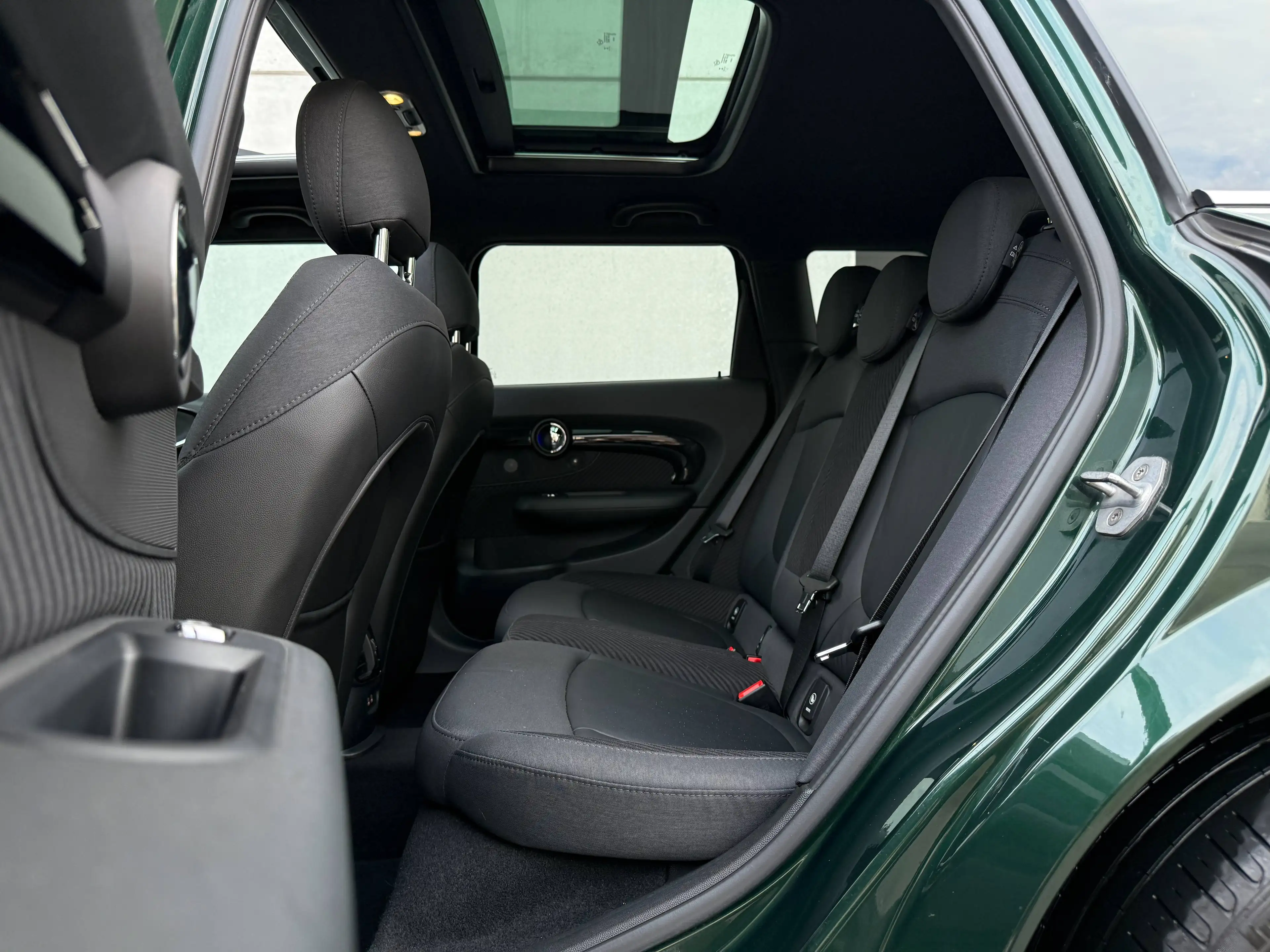 MINI Cooper Clubman MINI Clubman | PANO | HARMAN KARDON | CAMERA | KEYLESS | LED — photo 10