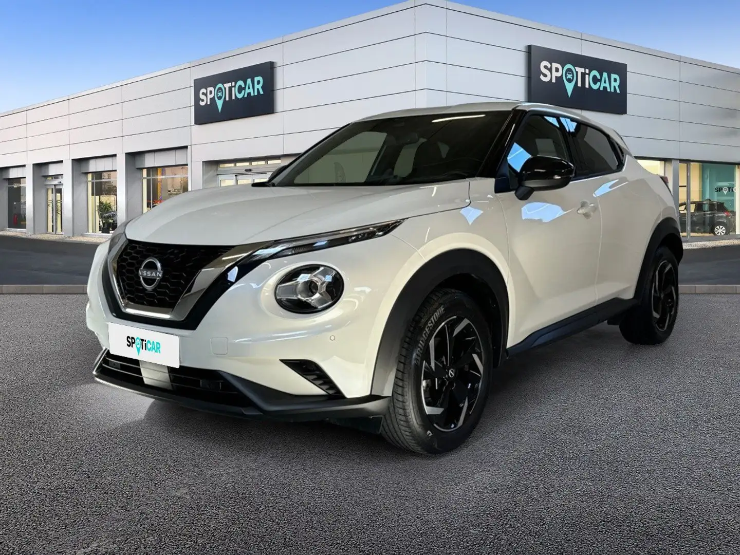 Nissan Juke 1.0 DIG-T 114 N-Connecta Mt Bianco - 1