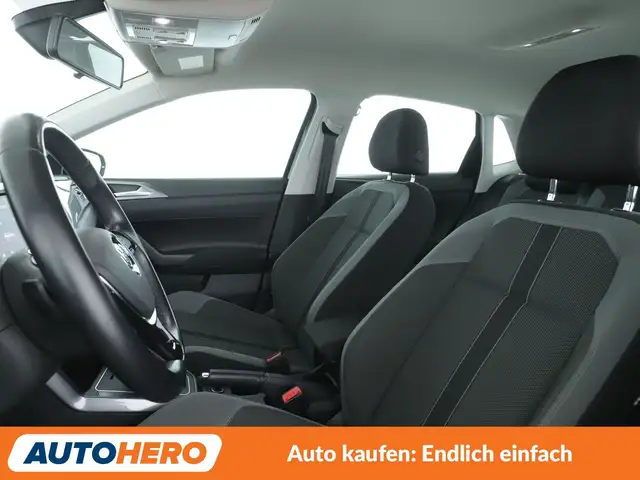 Volkswagen Polo view 10
