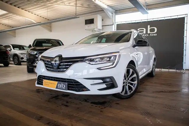 Renault Megane E-Tech PHEV, SW, CAMERA, KEYLESS, LED, AIRCO, NAVI