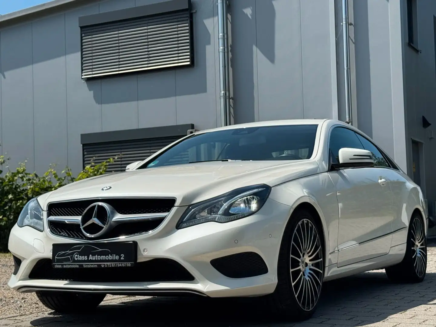 Mercedes-Benz E 200 Coupe Harman-Kardon/LED/NAVI/Standheizung Beyaz - 2