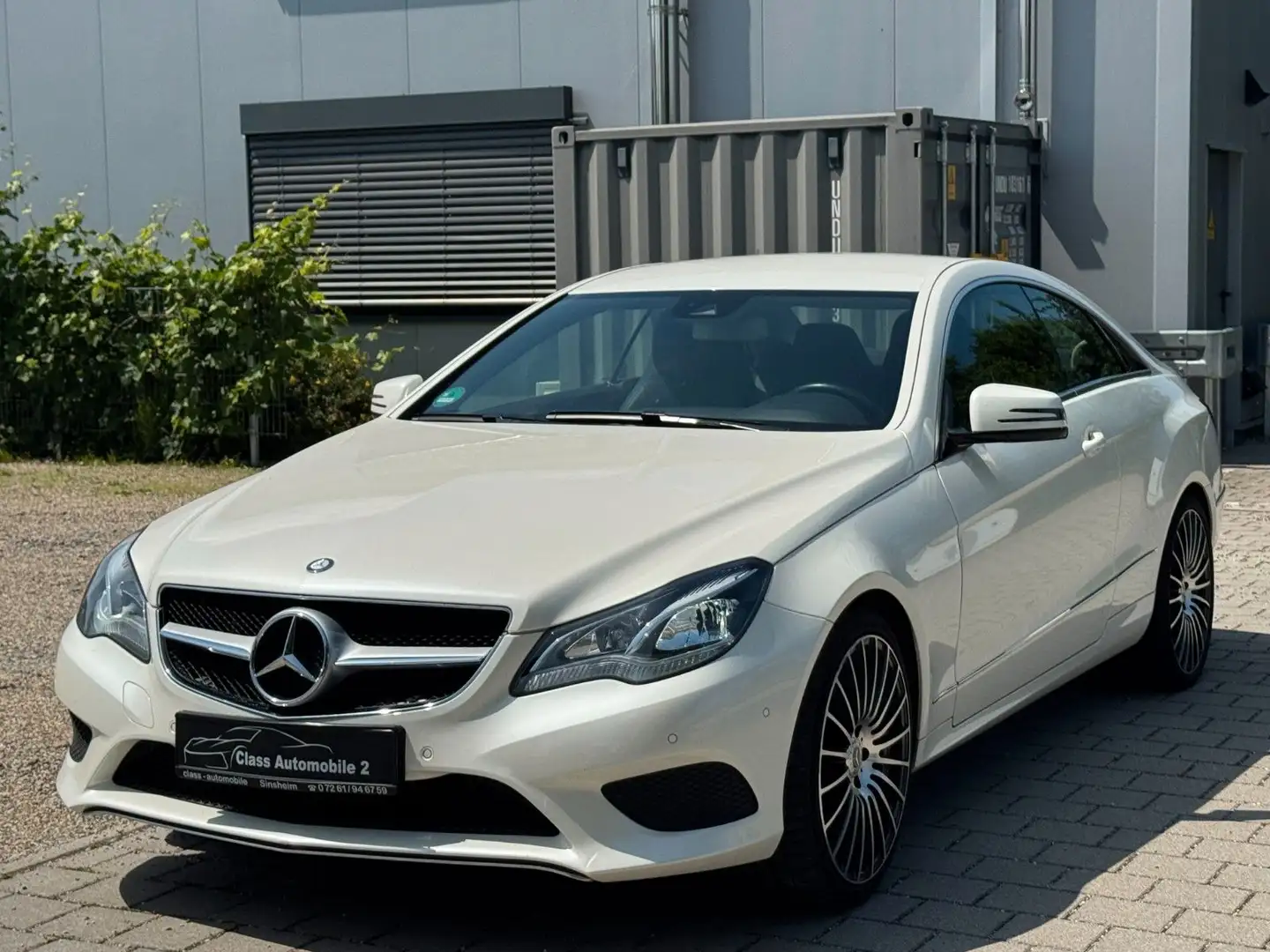 Mercedes-Benz E 200 Coupe Harman-Kardon/LED/NAVI/Standheizung Beyaz - 1