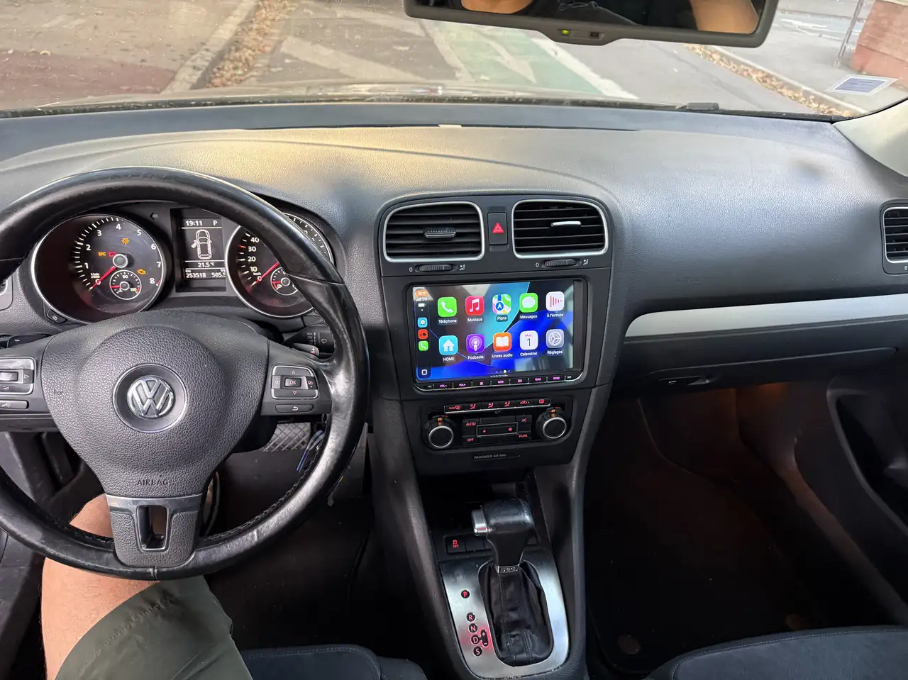 Volkswagen Golf Standard Model — photo 4
