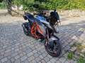 KTM 1290 Super Duke GT Šedá - thumbnail 3