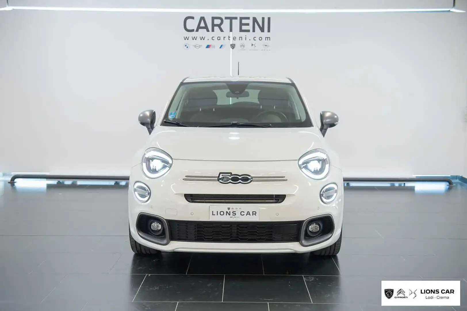 Fiat 500X 1.5 T4 Hybrid 130 CV DCT Sport Dolcevita Weiß - 2