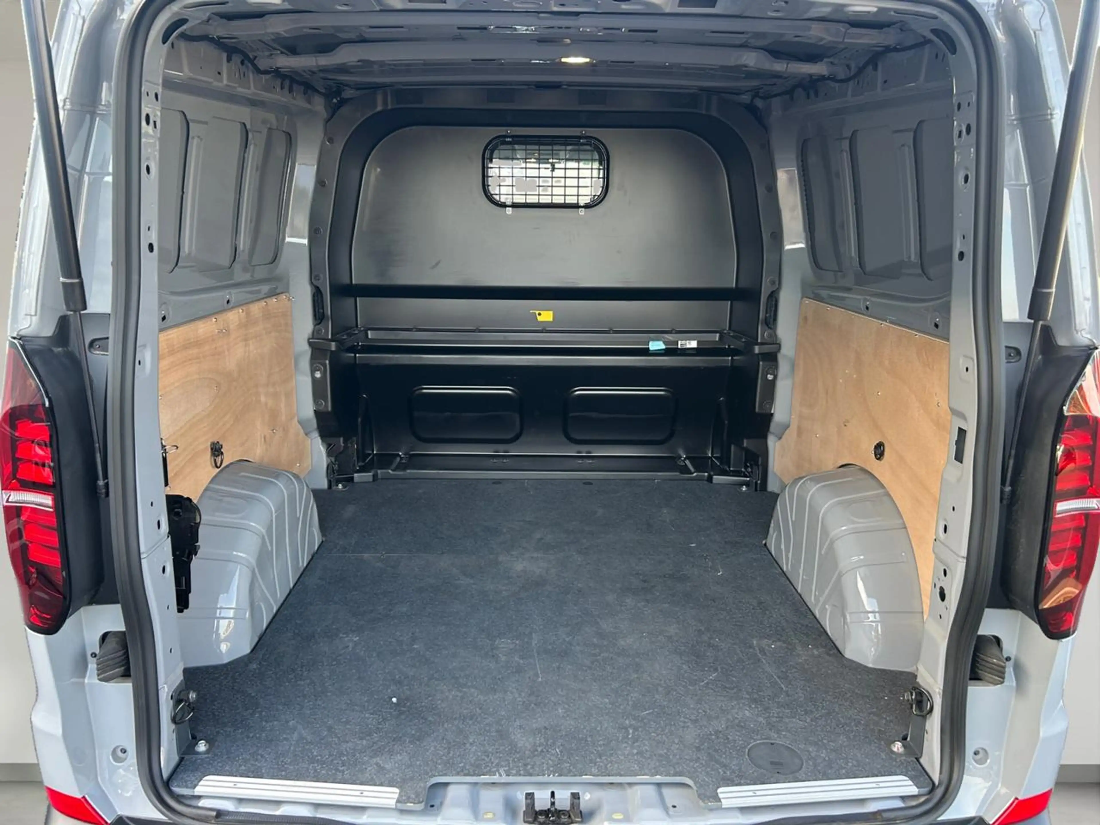 Volkswagen Transporter Transporter Double cabine Long  2,0 l 2,0 TDI  150ch Boîte automatique 8 vitesses — photo 15