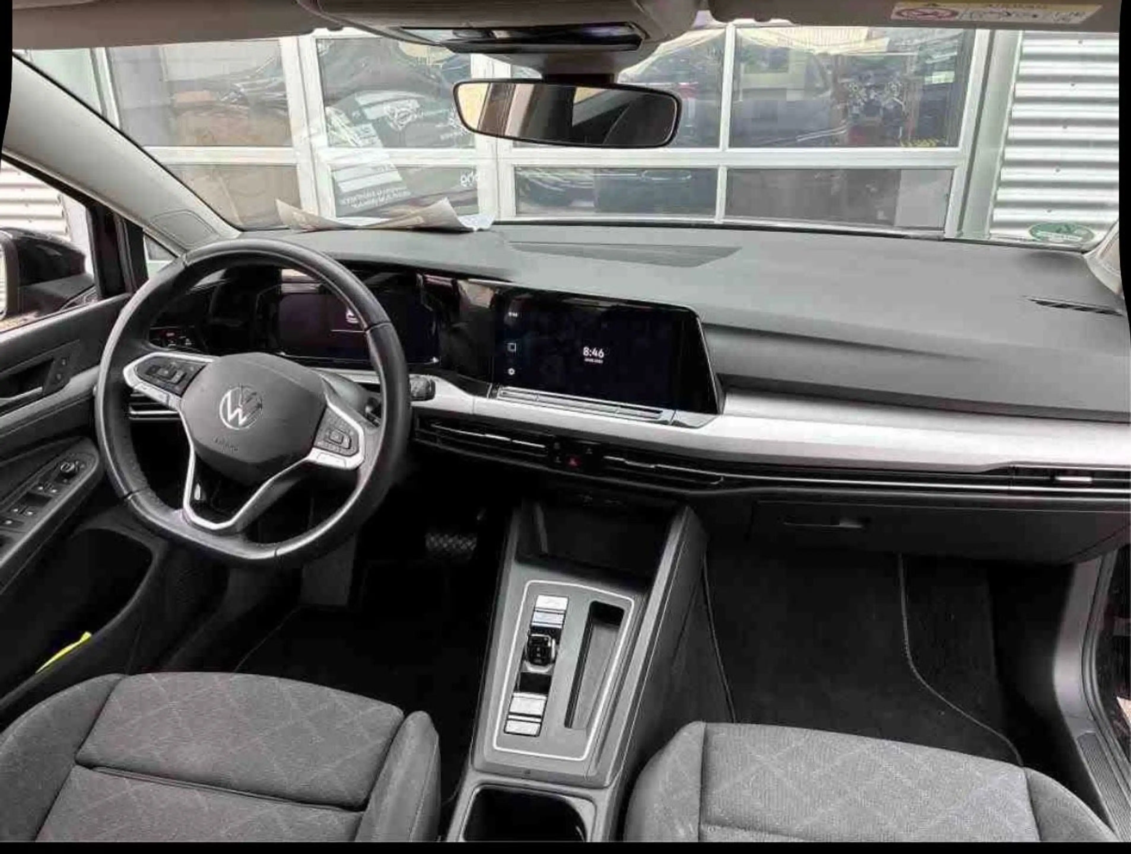 Volkswagen Golf VIII Lim. Life*1.Hand*MWST*AUTOMOATIK*TOP* — photo 5