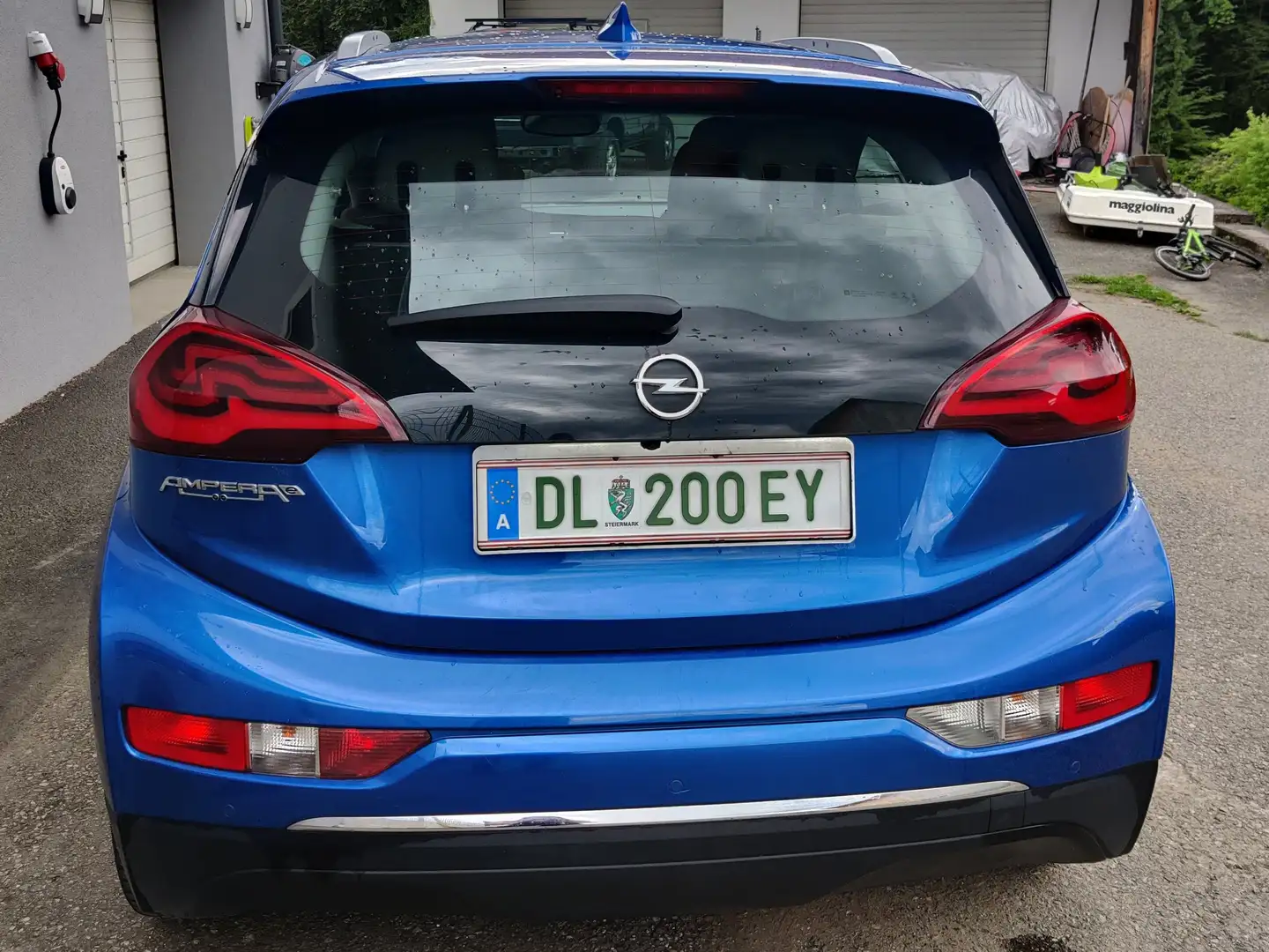 Opel Ampera-E Ampera-E 60kWh First Edition First Edition Albastru - 2