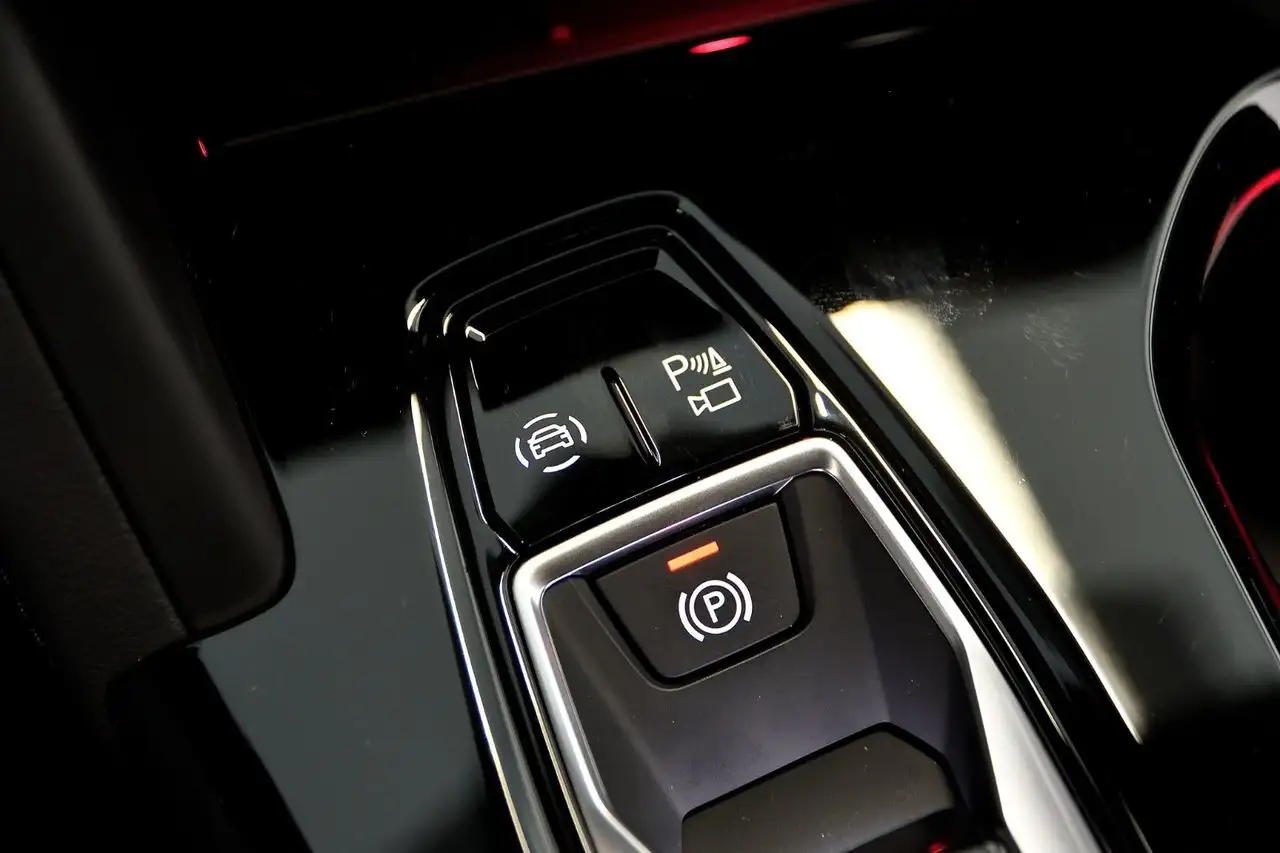 Audi Q5 снимка Audi Q5