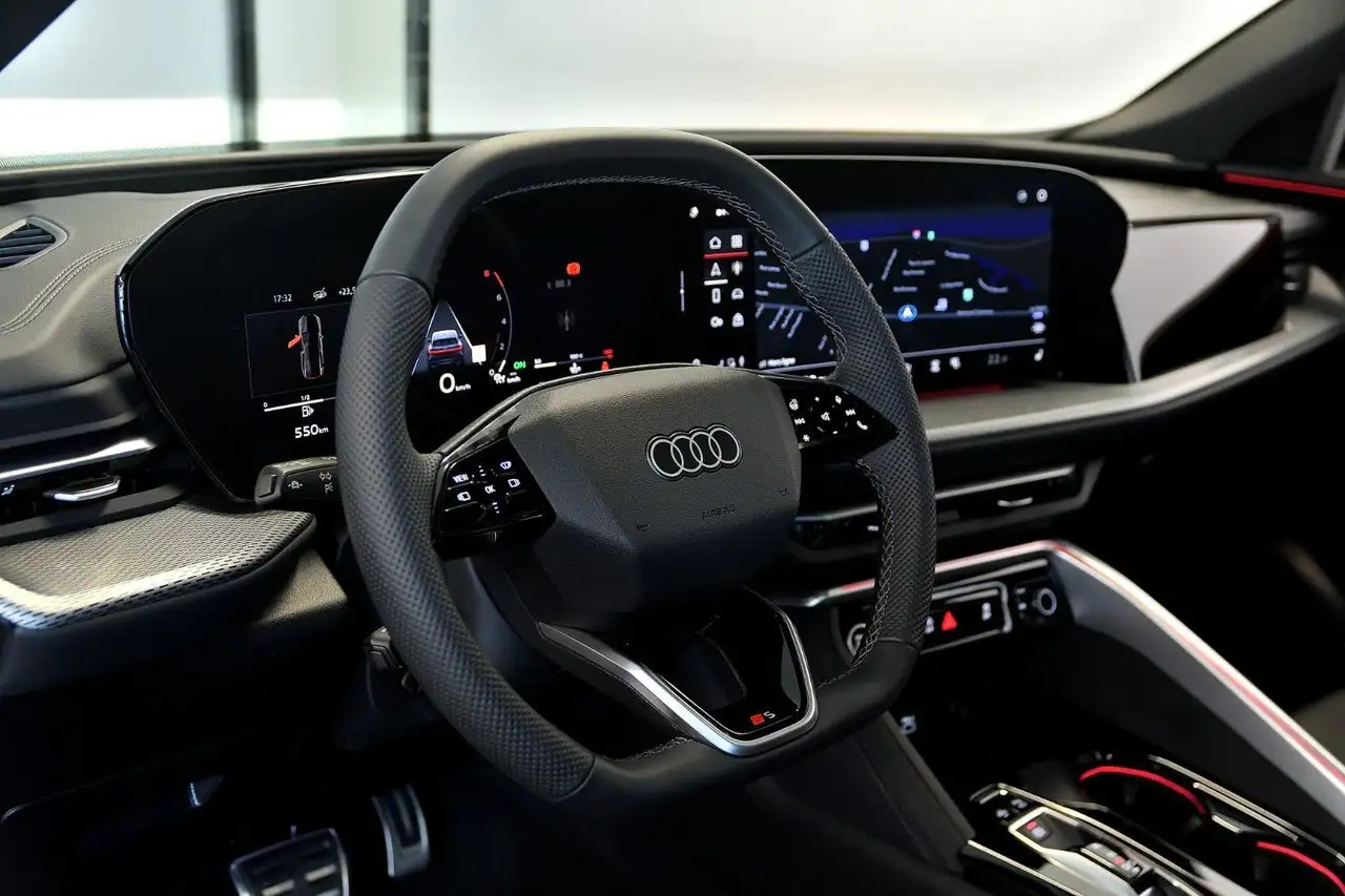 Audi Q5 снимка Audi Q5
