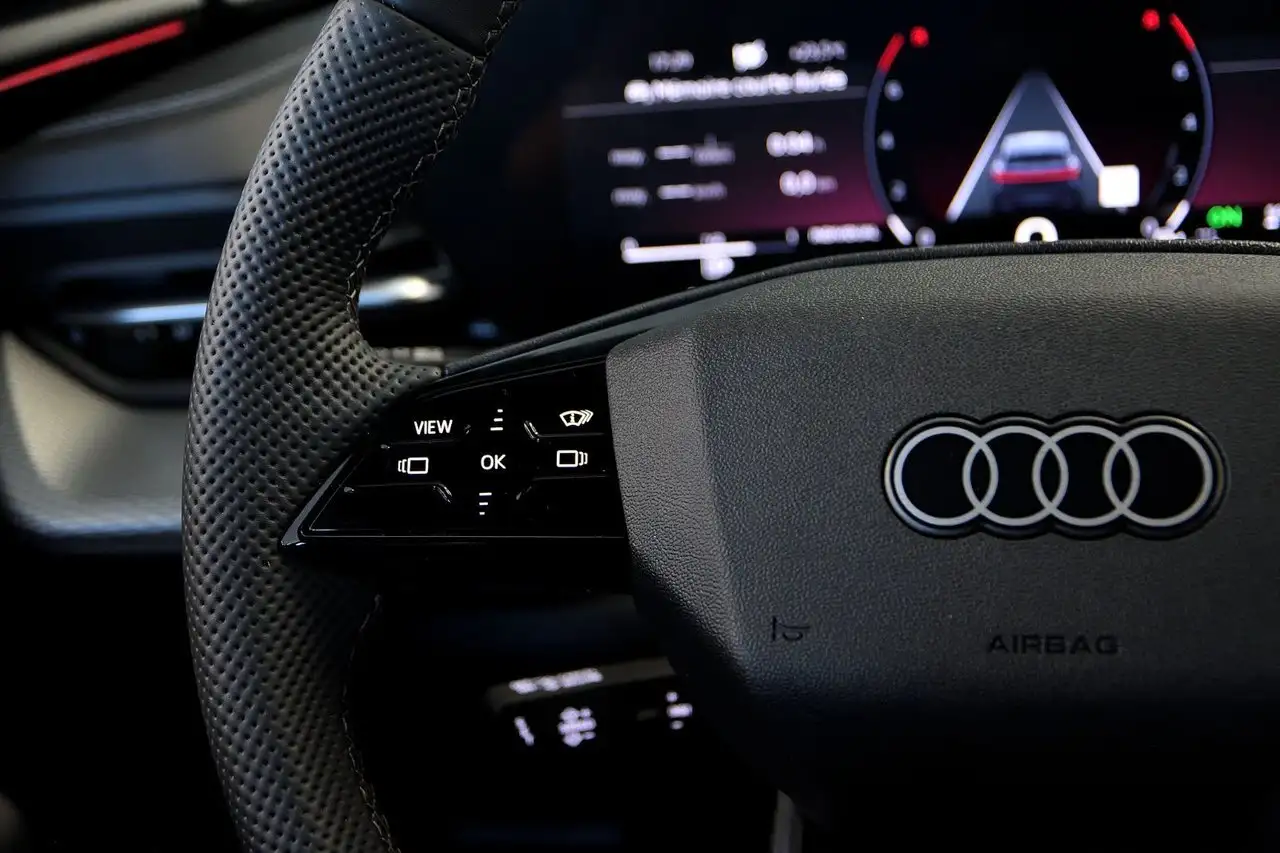 Audi Q5 снимка Audi Q5