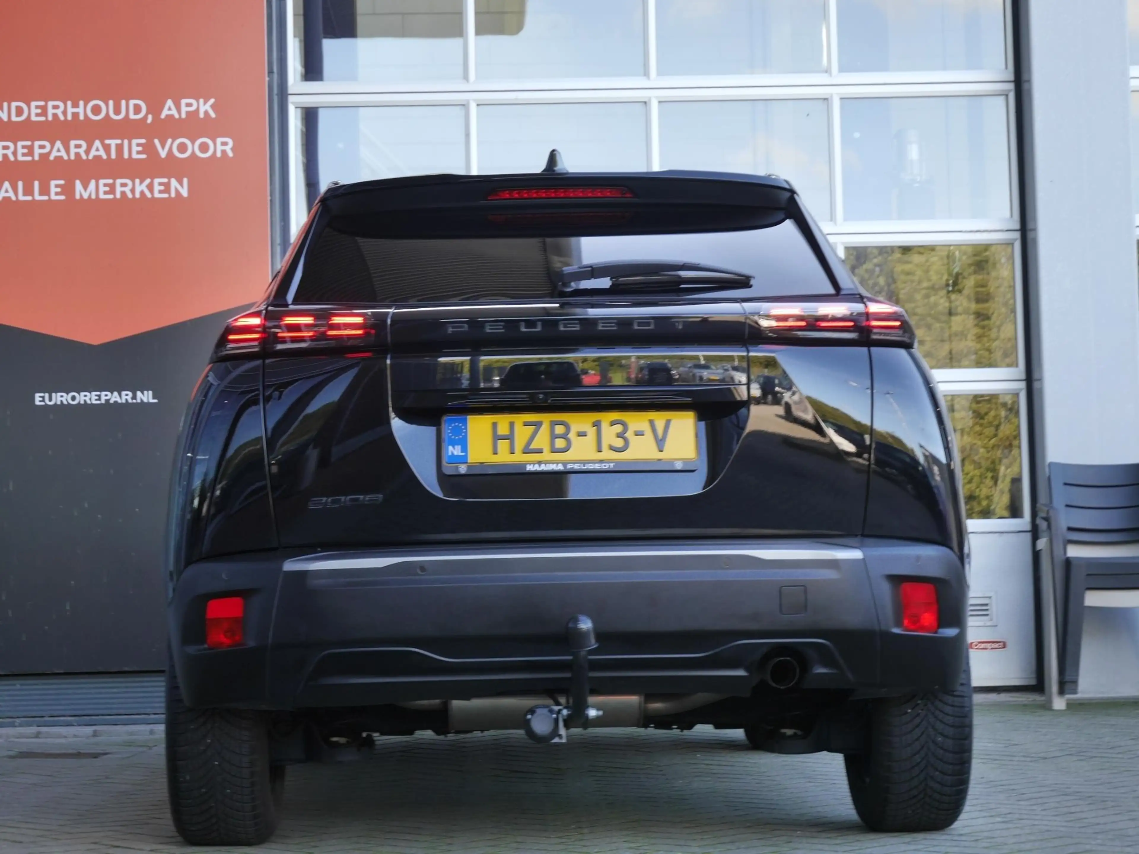 Peugeot 2008 1.2 PureTech 100 Allure | Trekhaak | Navigatie | C — photo 4