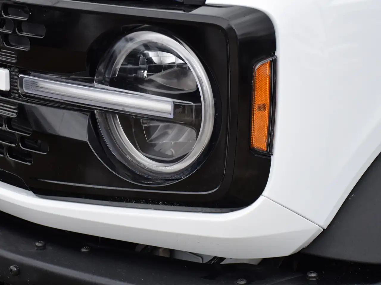 Ford Bronco снимка Ford Bronco