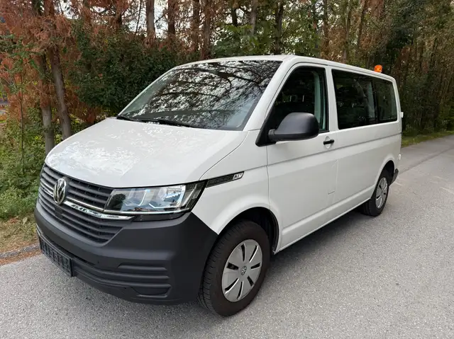 Volkswagen T6.1 Caravelle FWD Trendline