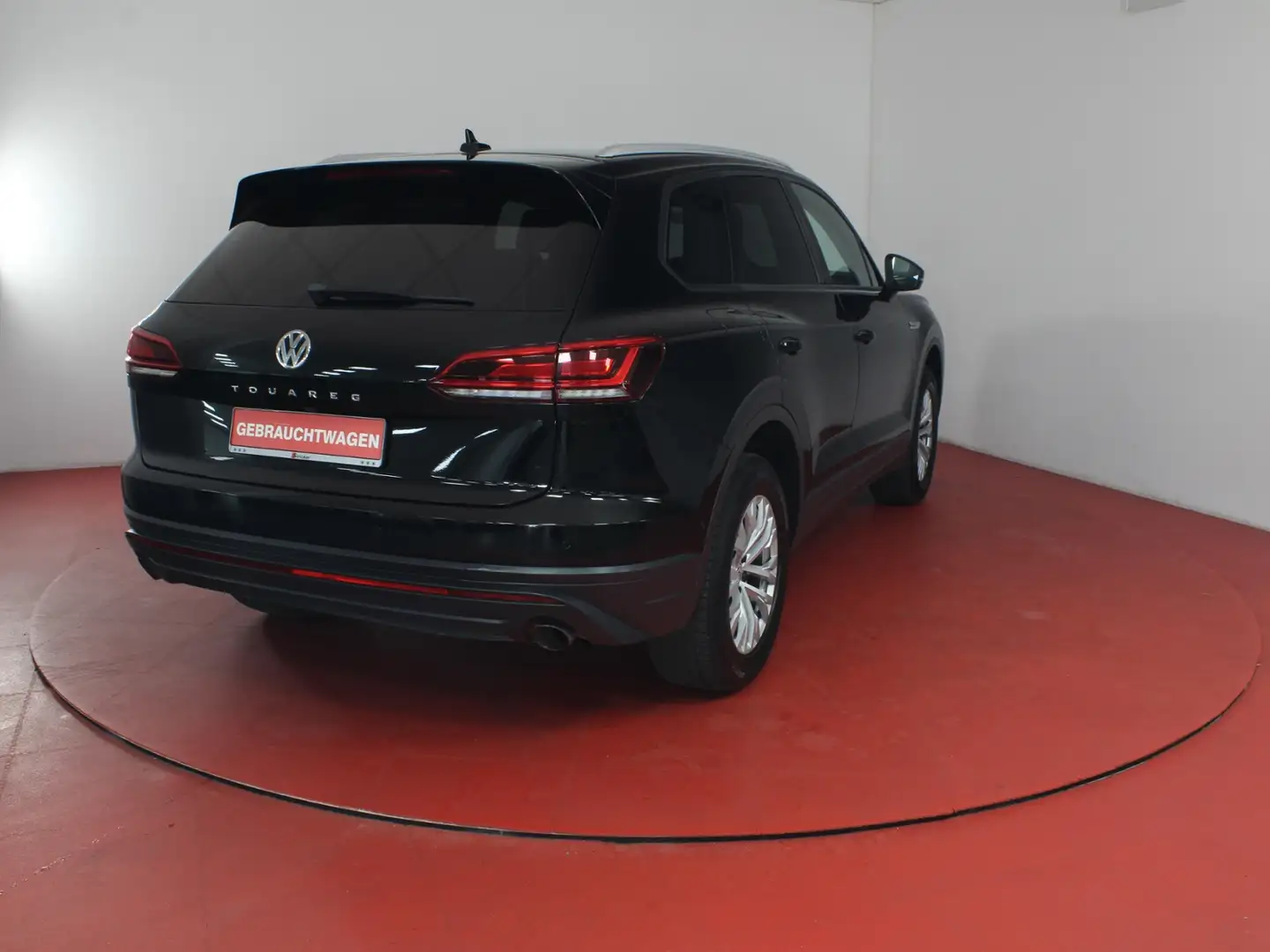 Volkswagen Touareg 3.0TDI 427,-ohne Anzahlung Navi AHK Allradlenkung Schwarz - 2