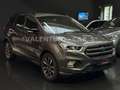 Ford Kuga ST-Line Automatik/Nav/Kam/Temp/LED/Sony/Shz Gris - thumbnail 4