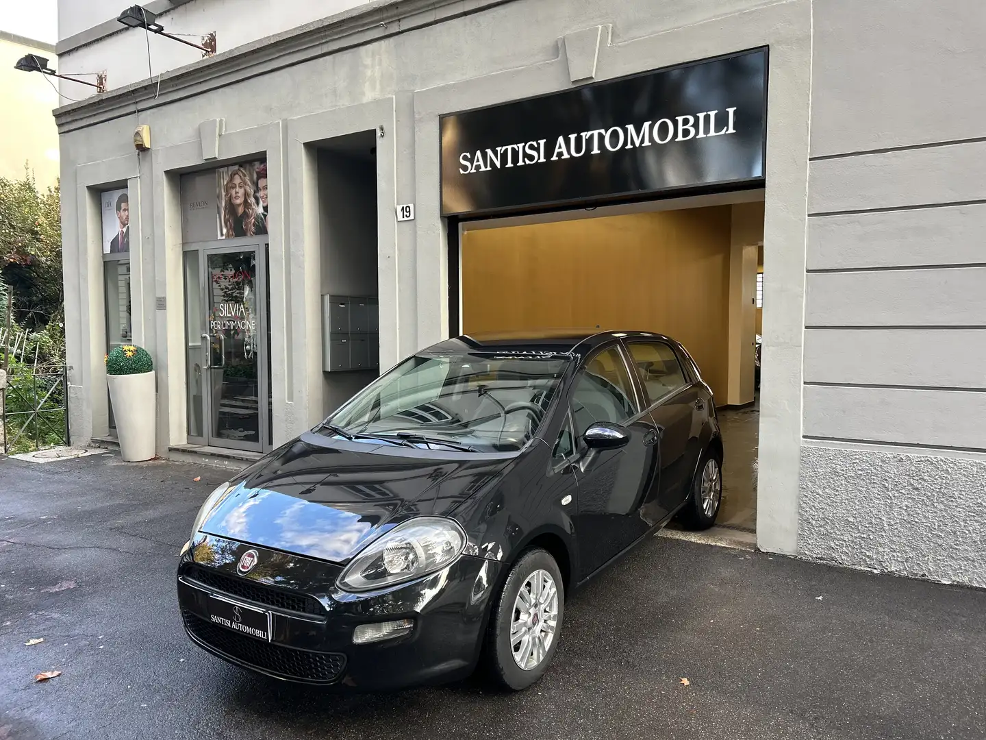 Fiat Punto 1.2 5p Easy EURO 5B | NEOPATENTATI!!! Nero - 2