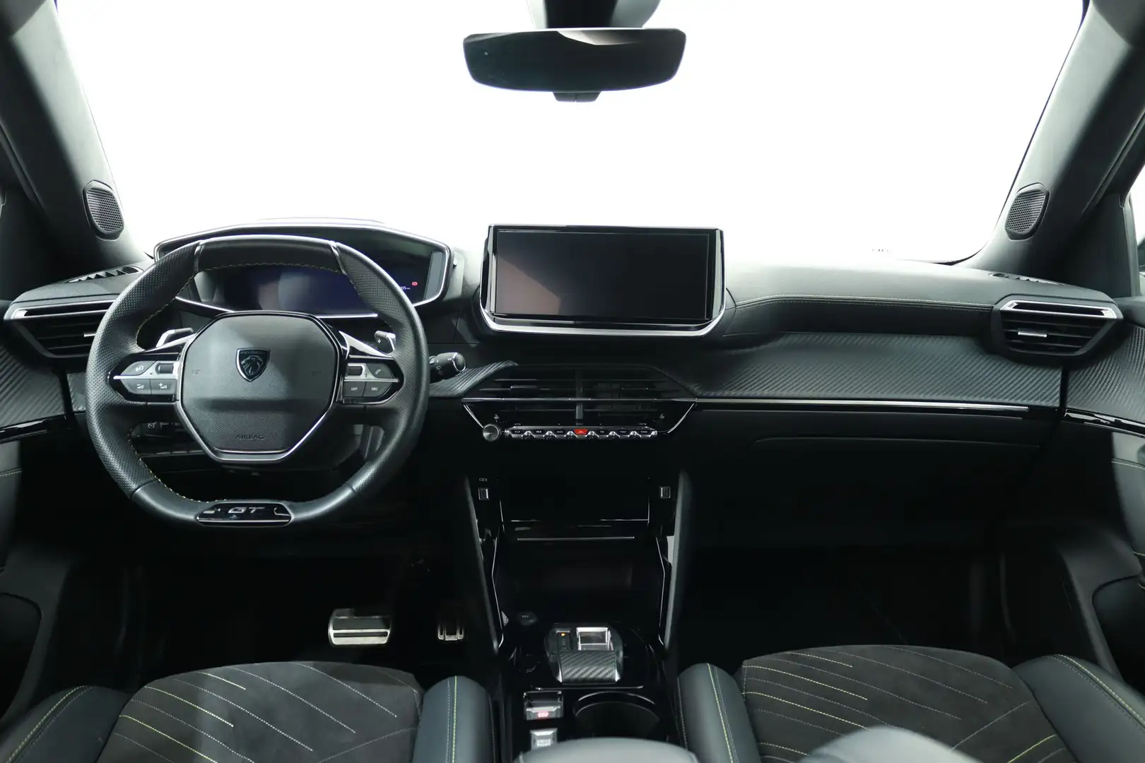 Peugeot 2008 1.2 PURETECH 130 GT EAT8 FACELIFT | Leer/Alcantara Grigio - 2