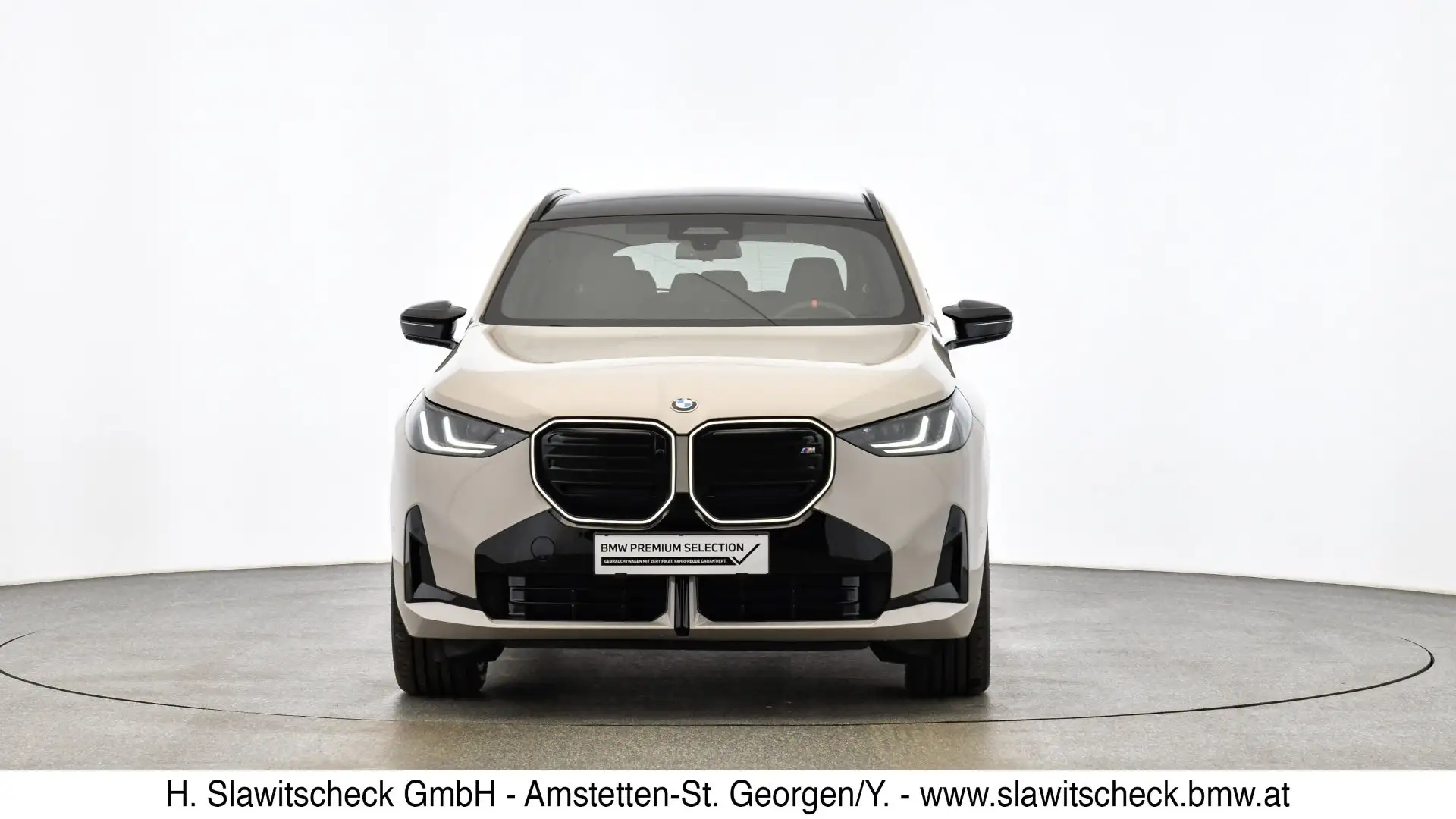 BMW X3 M50 xDrive Grau - 2